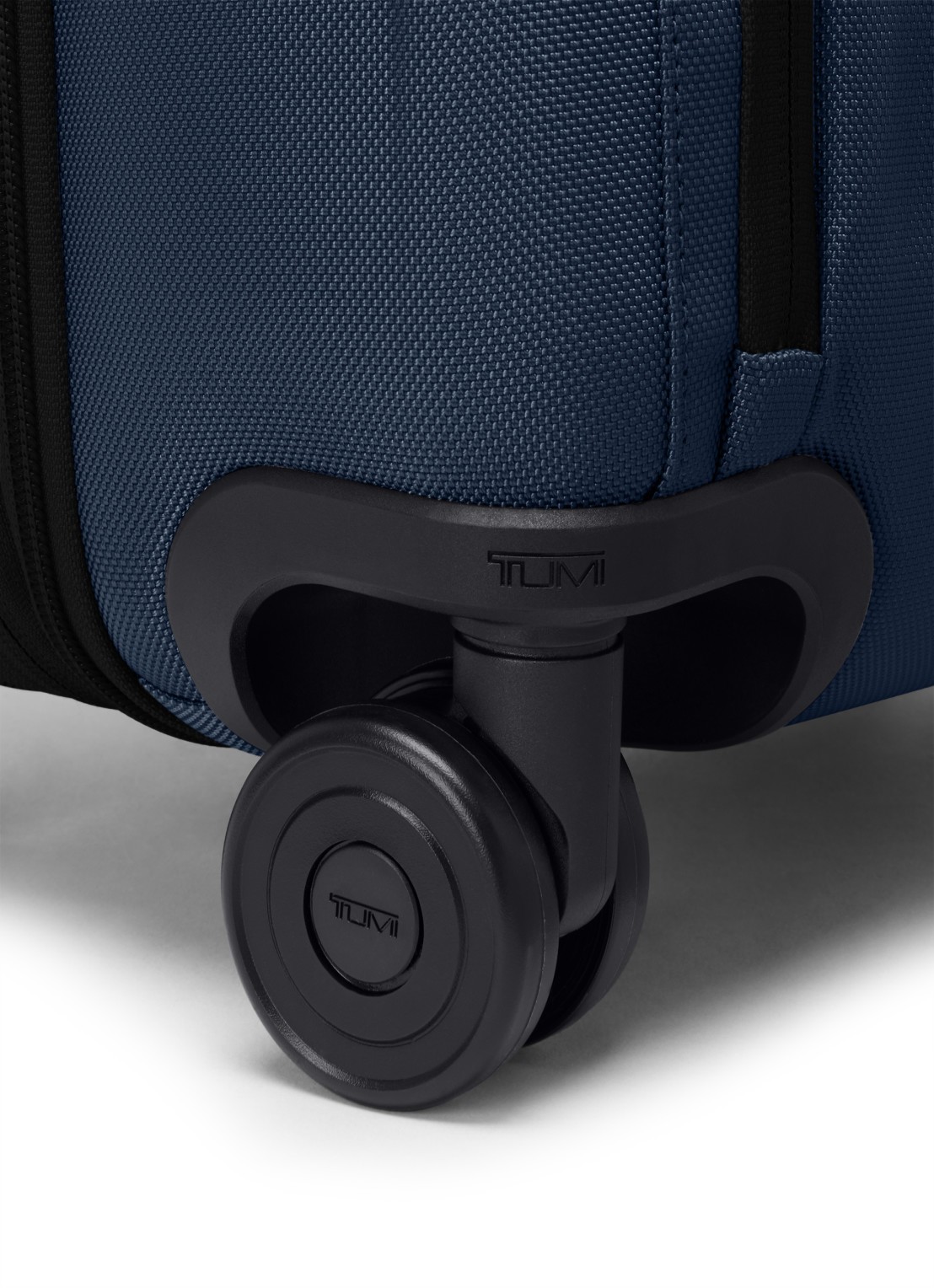 TUMI Alpha spinner 66 cm - detail 8 donkerblauw