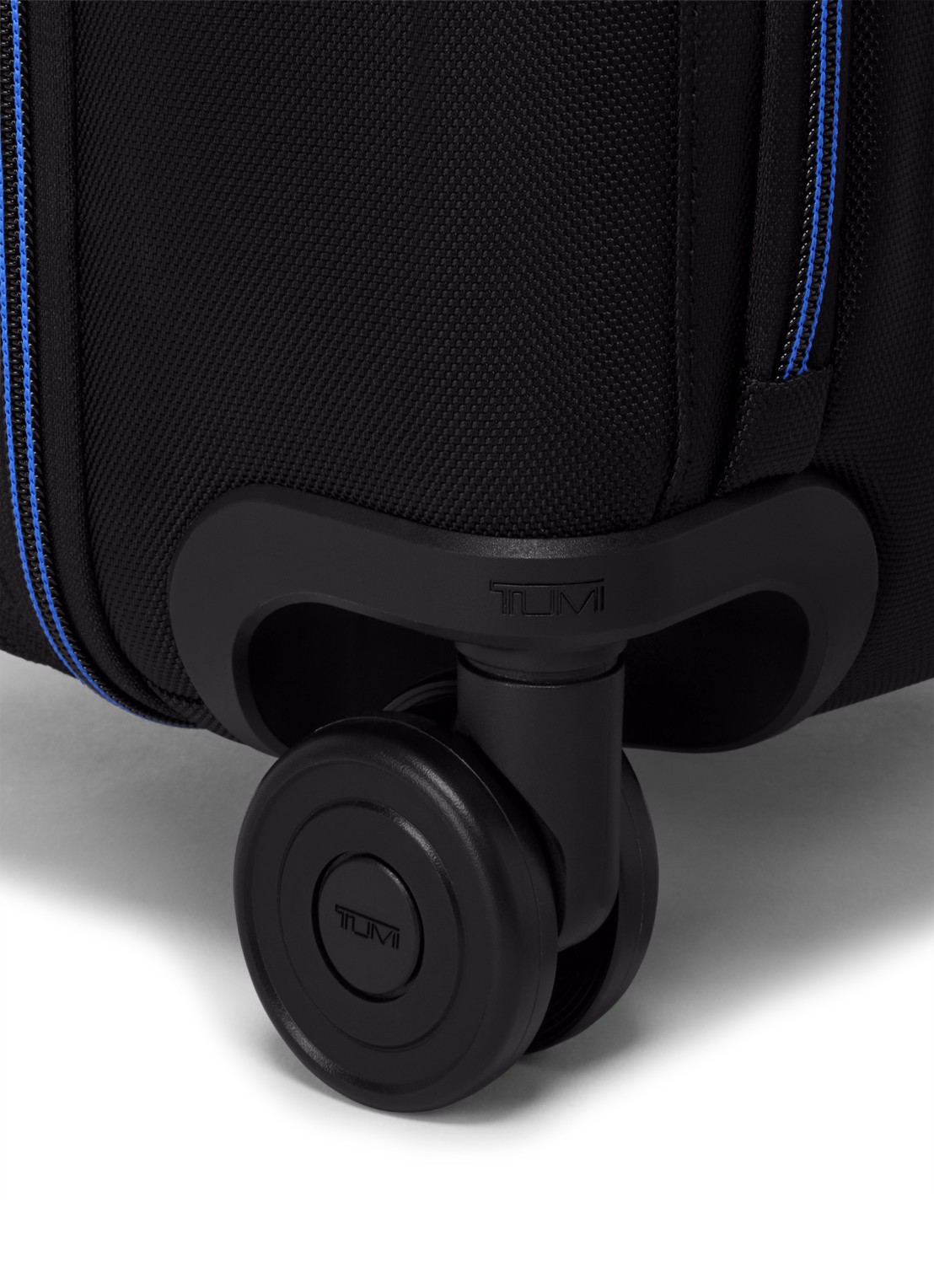 TUMI Alpha spinner 66 cm - detail 7 zwart
