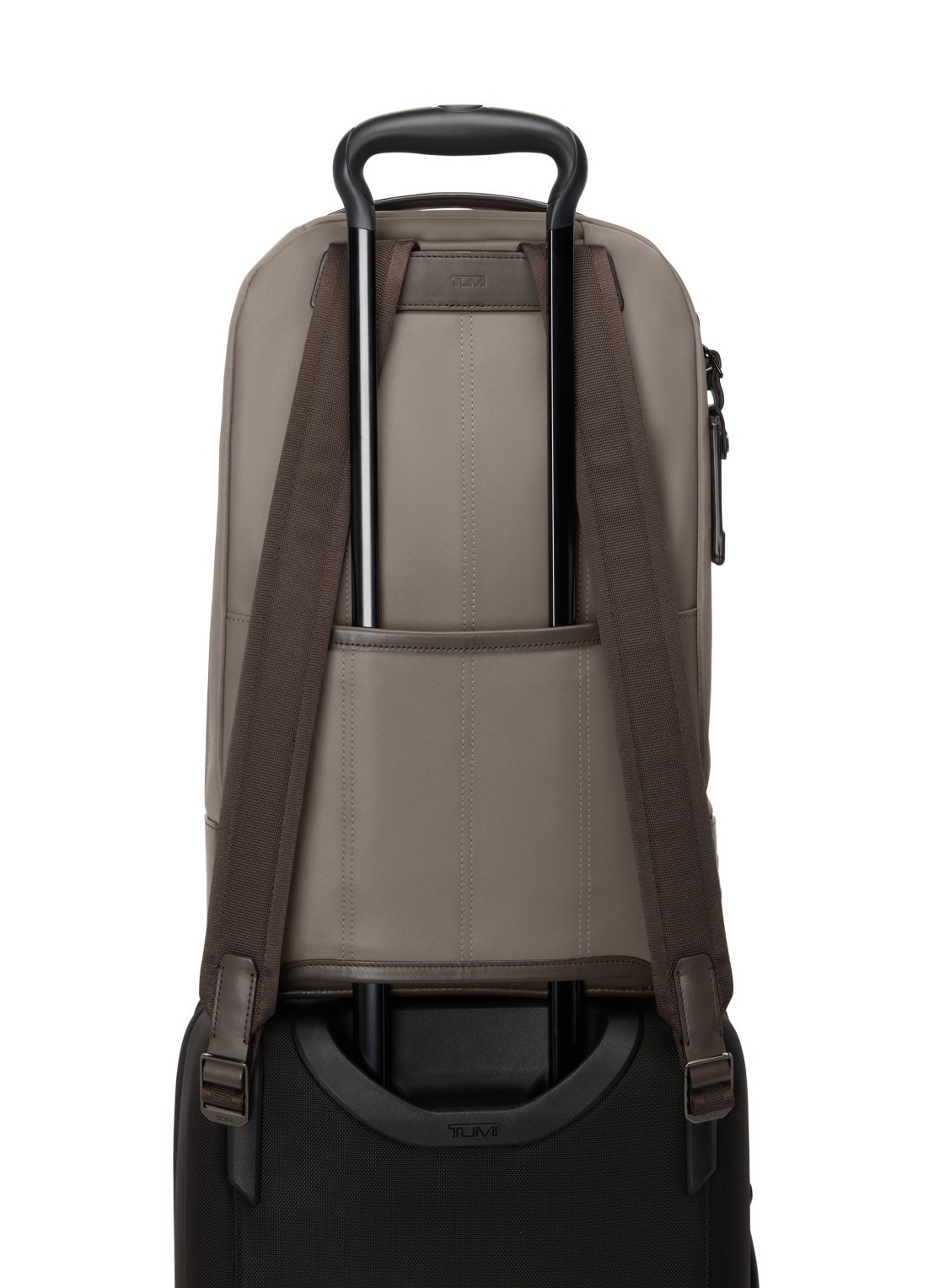 TUMI Bradner rugzak met leren details - detail 3 taupe