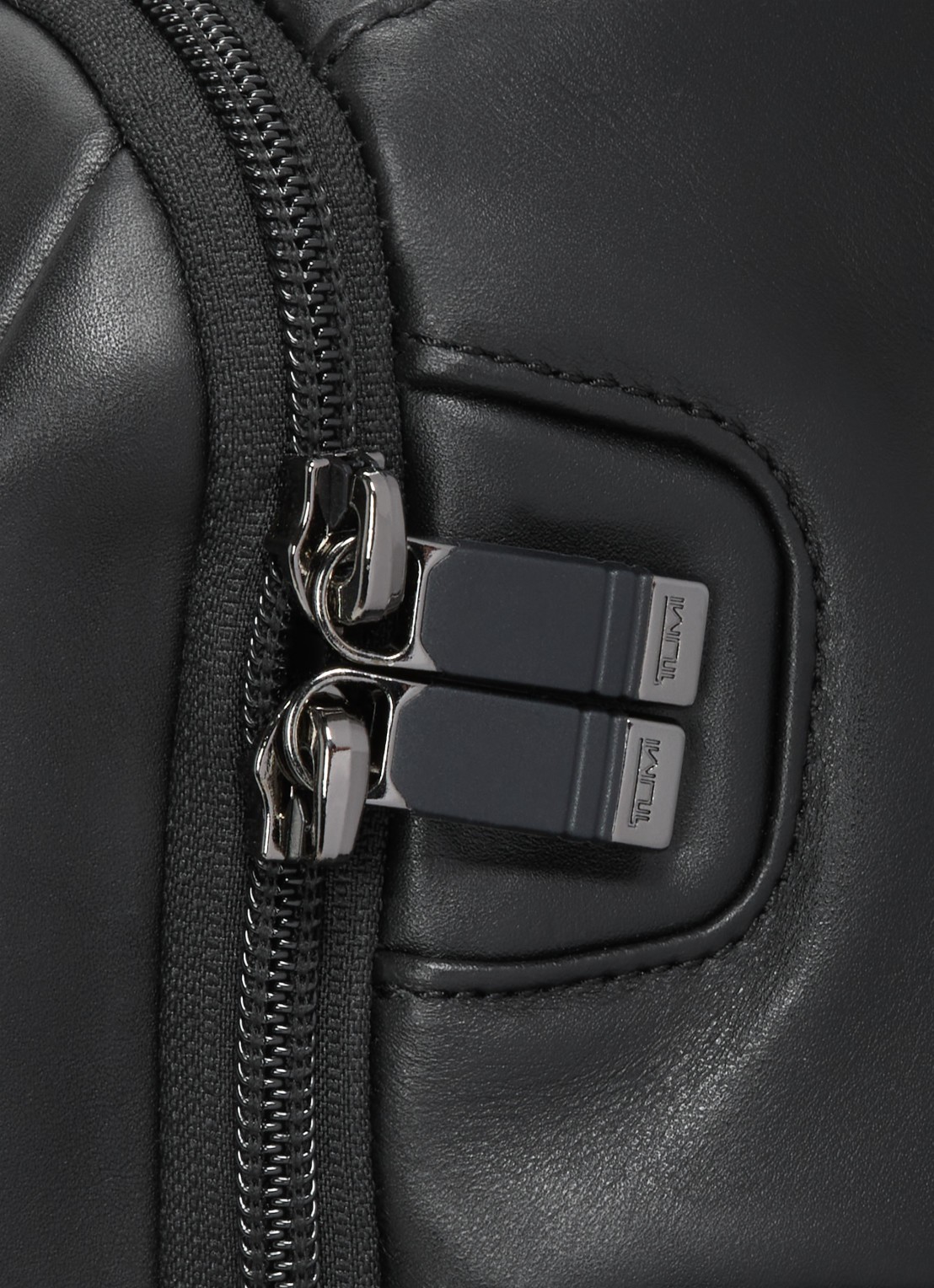 TUMI Businesstas van leer met afneembare schouderriem - detail 3 zwart