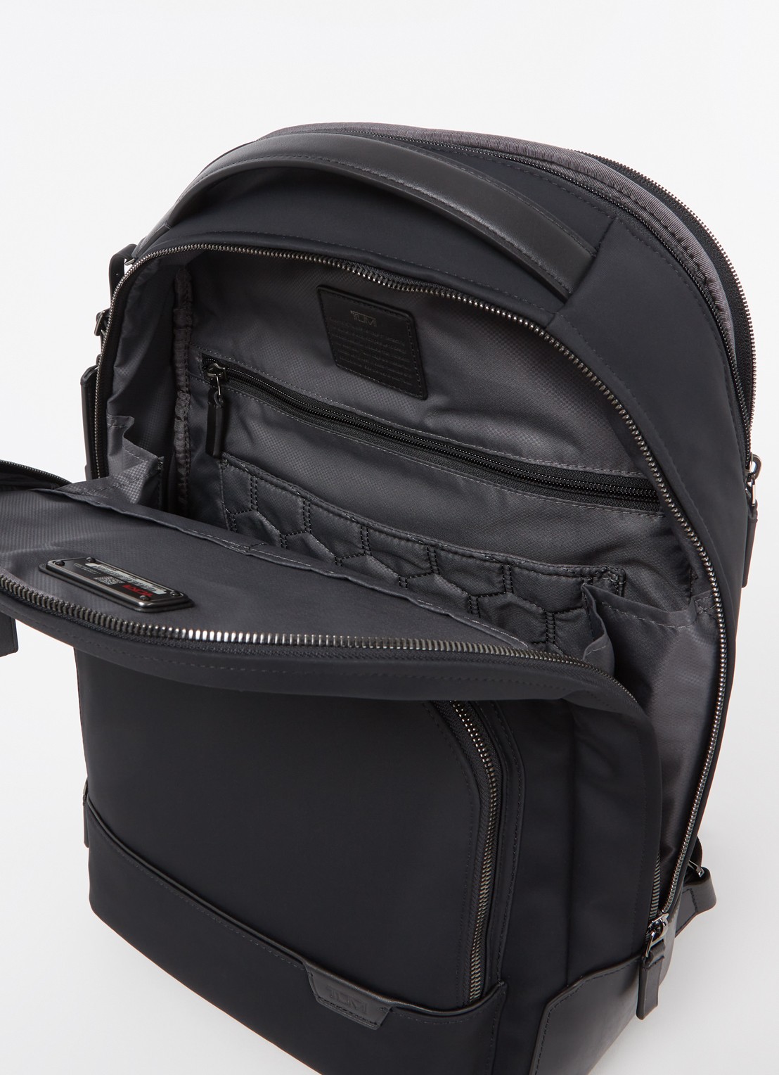 TUMI Harrison Warren rugzak met 15 inch laptopvak  - detail 2 zwart