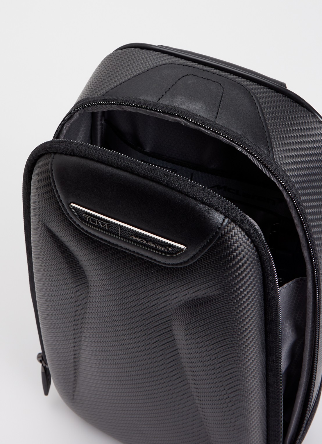 TUMI McLaren Torque Sling crossbodytas met leren details - detail 2 donkergrijs