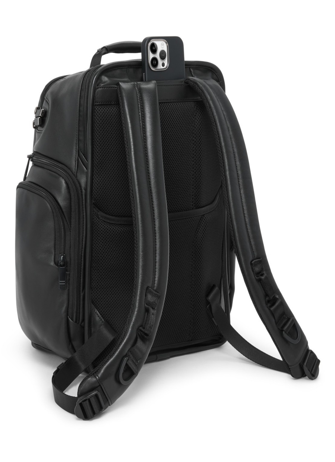 TUMI Rugzak van leer met 16 inch laptopvak - detail zwart