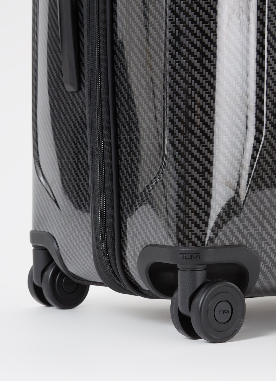 TUMI Tegra-Lite Short Trip vergrootbare spinner 66 cm  - detail zwart