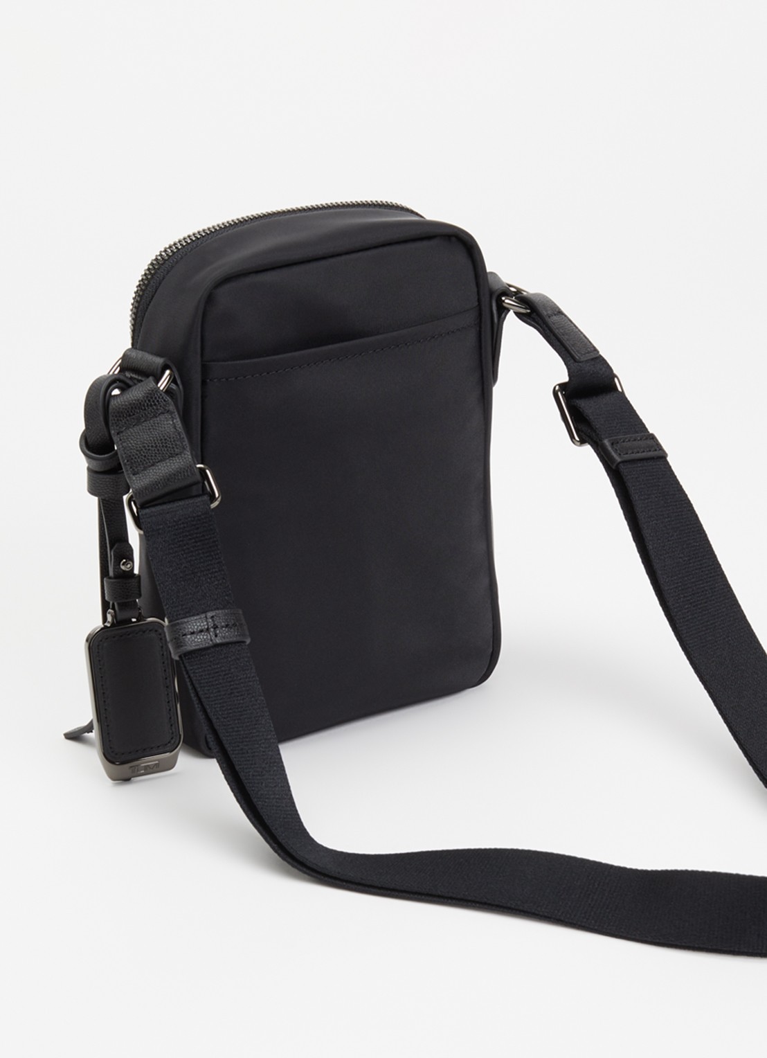 TUMI Voyageur Persia crossbodytas van nylon met leren details - achterkant zwart