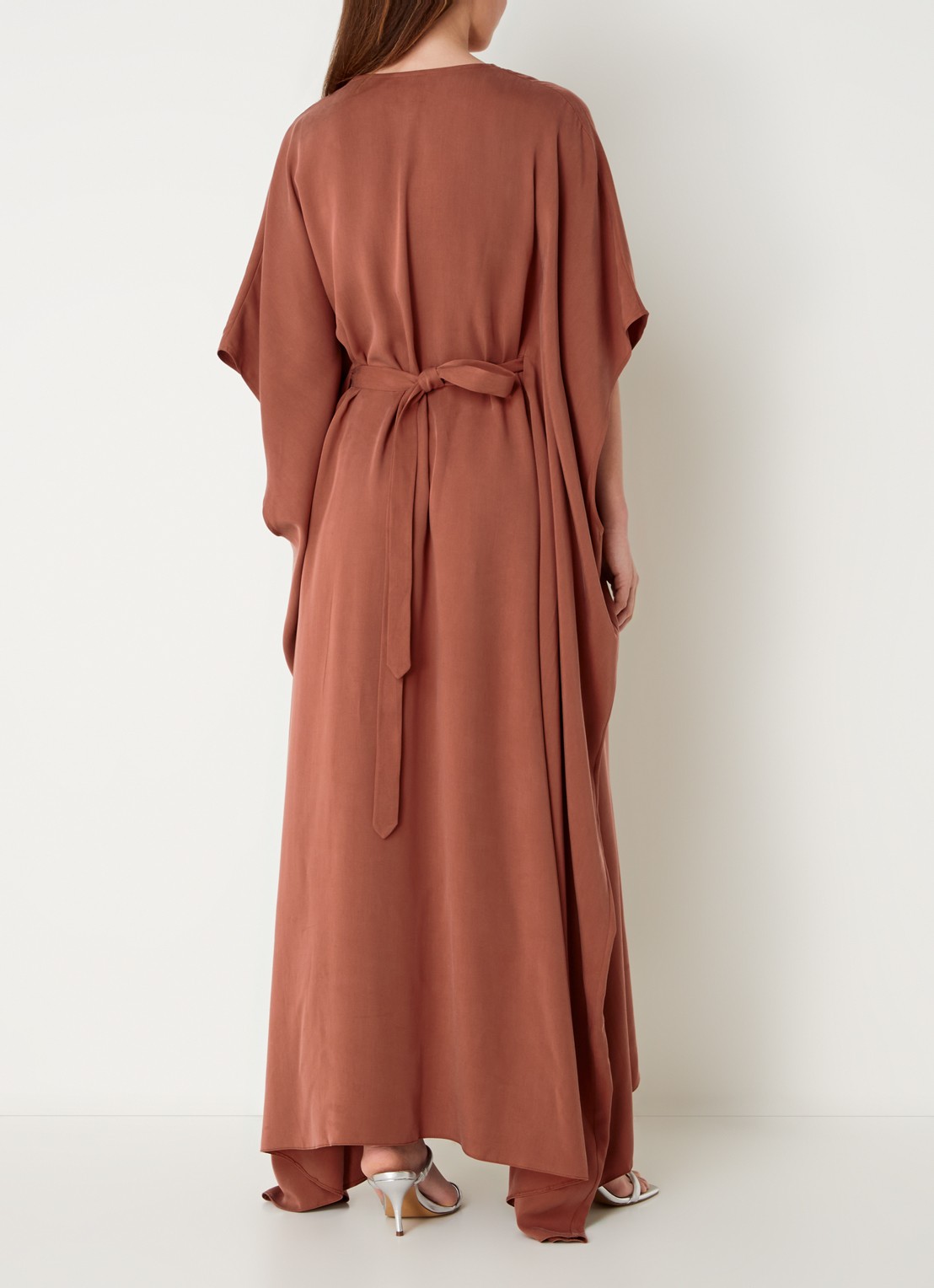Turana Atash Ameera maxi tuniekjurk met strikceintuur - achterkant bruin