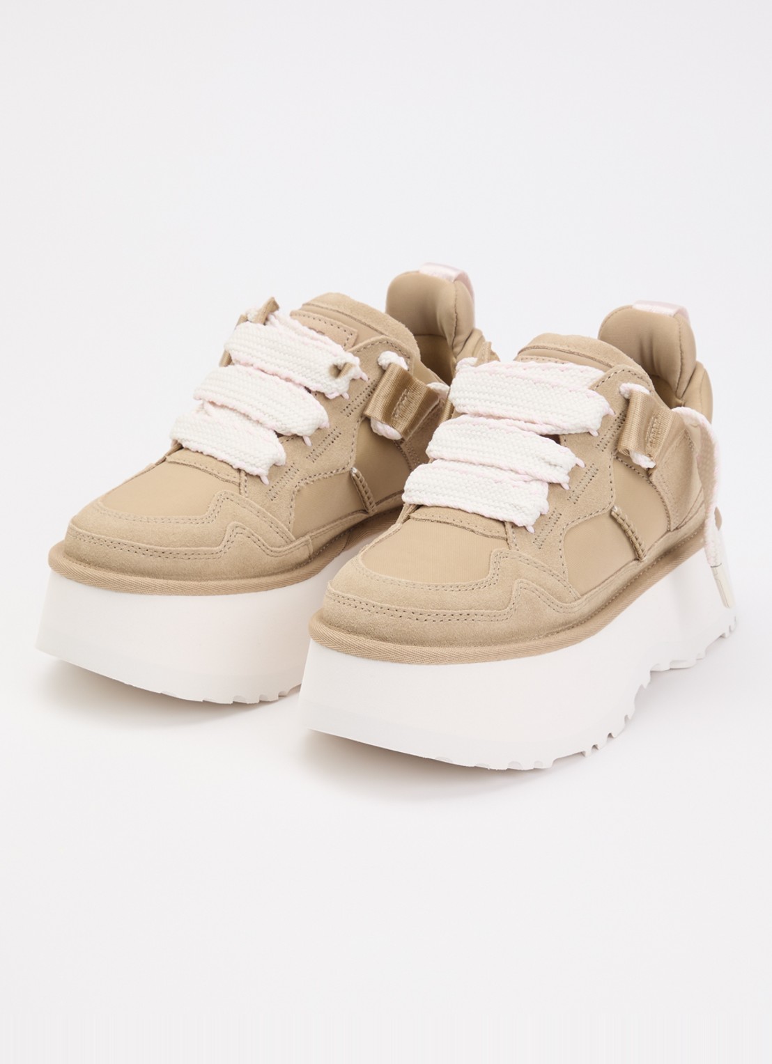 UGG Astromel sneaker met suède details en plateauzool - detail 3 zand