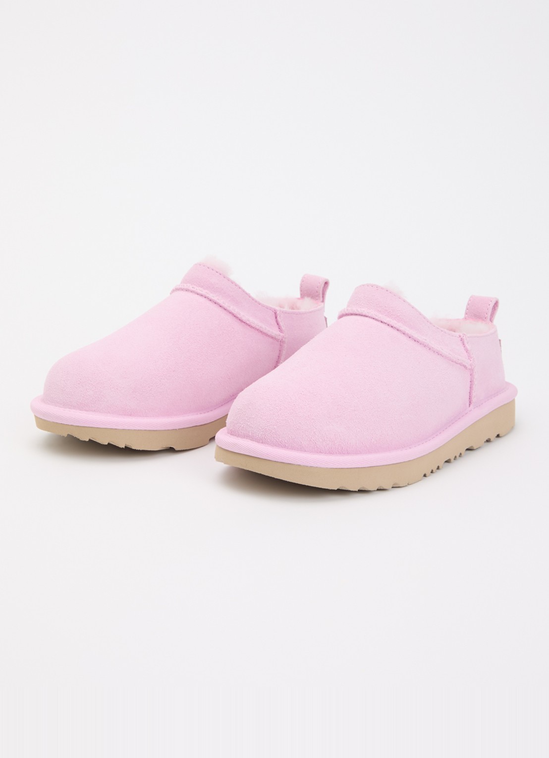 UGG Classic Micro instapper van suède - voorkant 4 roze