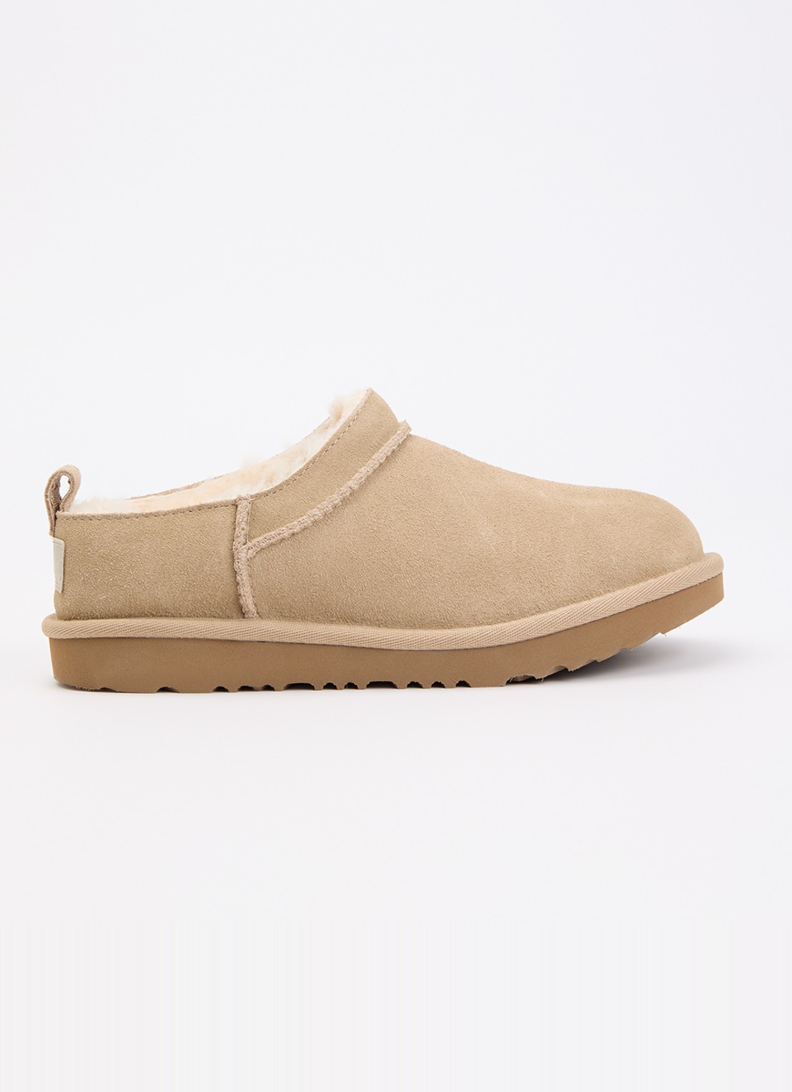 UGG Classic Micro instapper van suède - voorkant beige