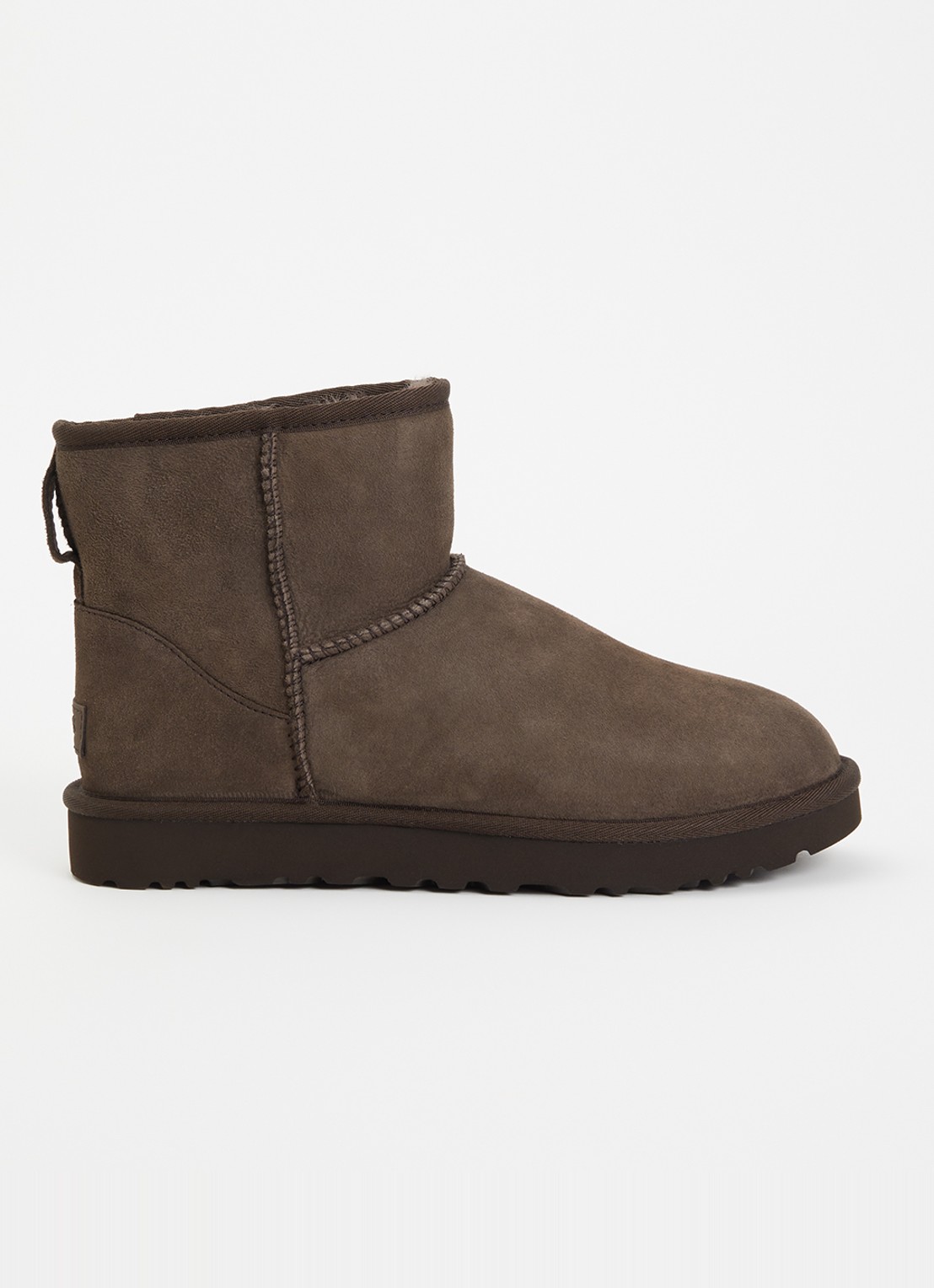 UGG Classic Mini enkellaarsje van suède - voorkant 4 donkerbruin