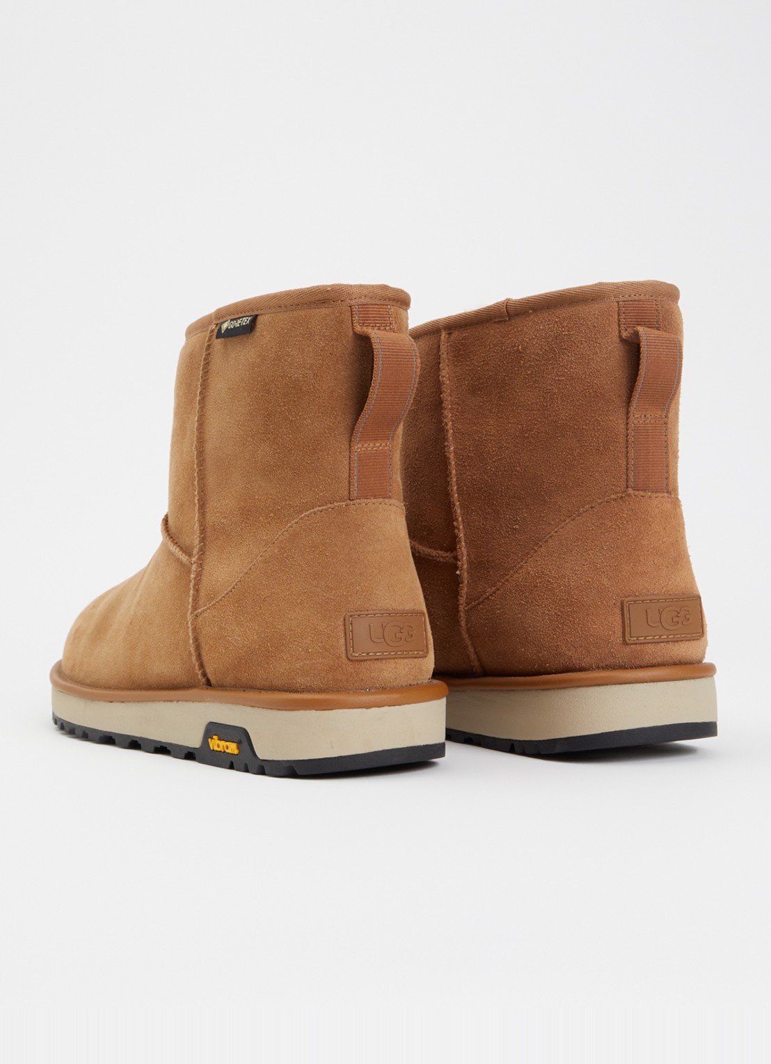 UGG Classic Mini GTX laars van suède - achterkant 3 camel