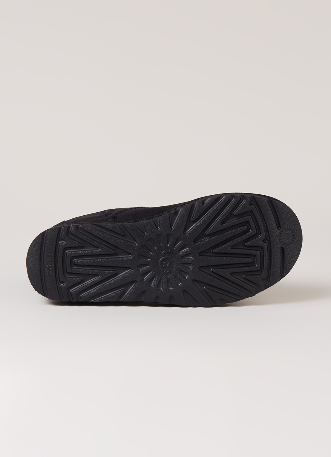 UGG Classic Mini II enkellaarsje van suède - detail 3 zwart