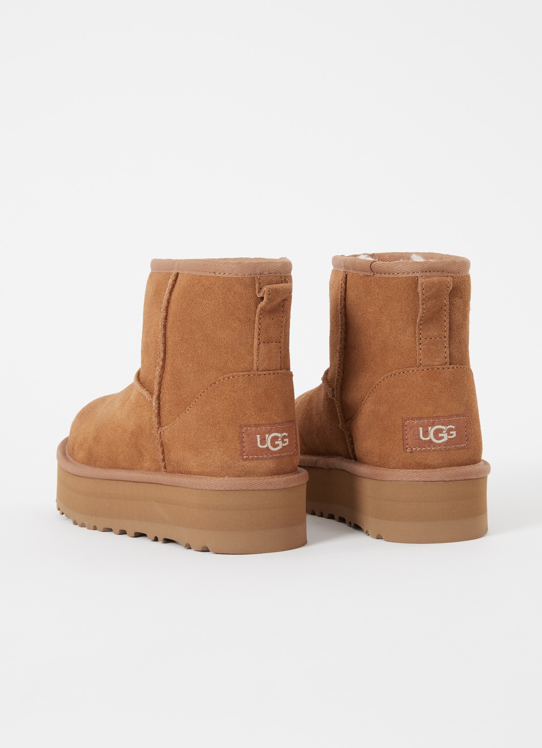 UGG Classic Mini Platform enkellaarsje van suède  - detail 3 cognac