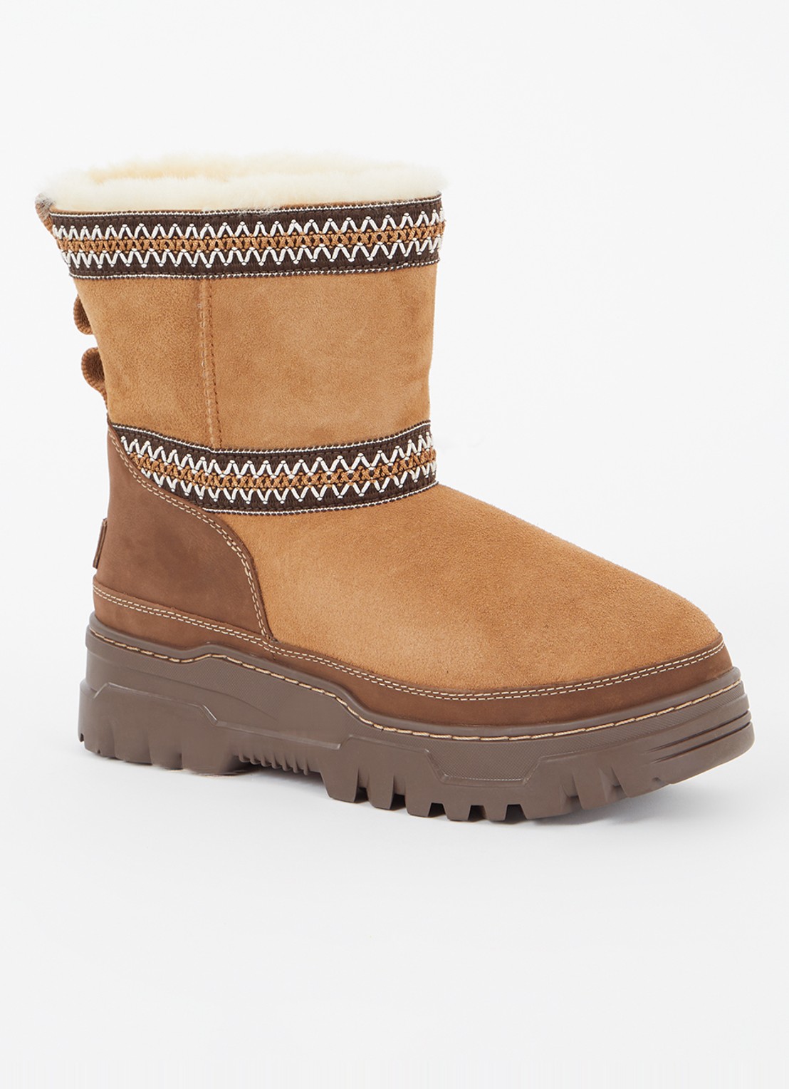 UGG Classic Mini TrailGazer enkellaarsje van suède met voering van schapenwol - voorkant roestbruin