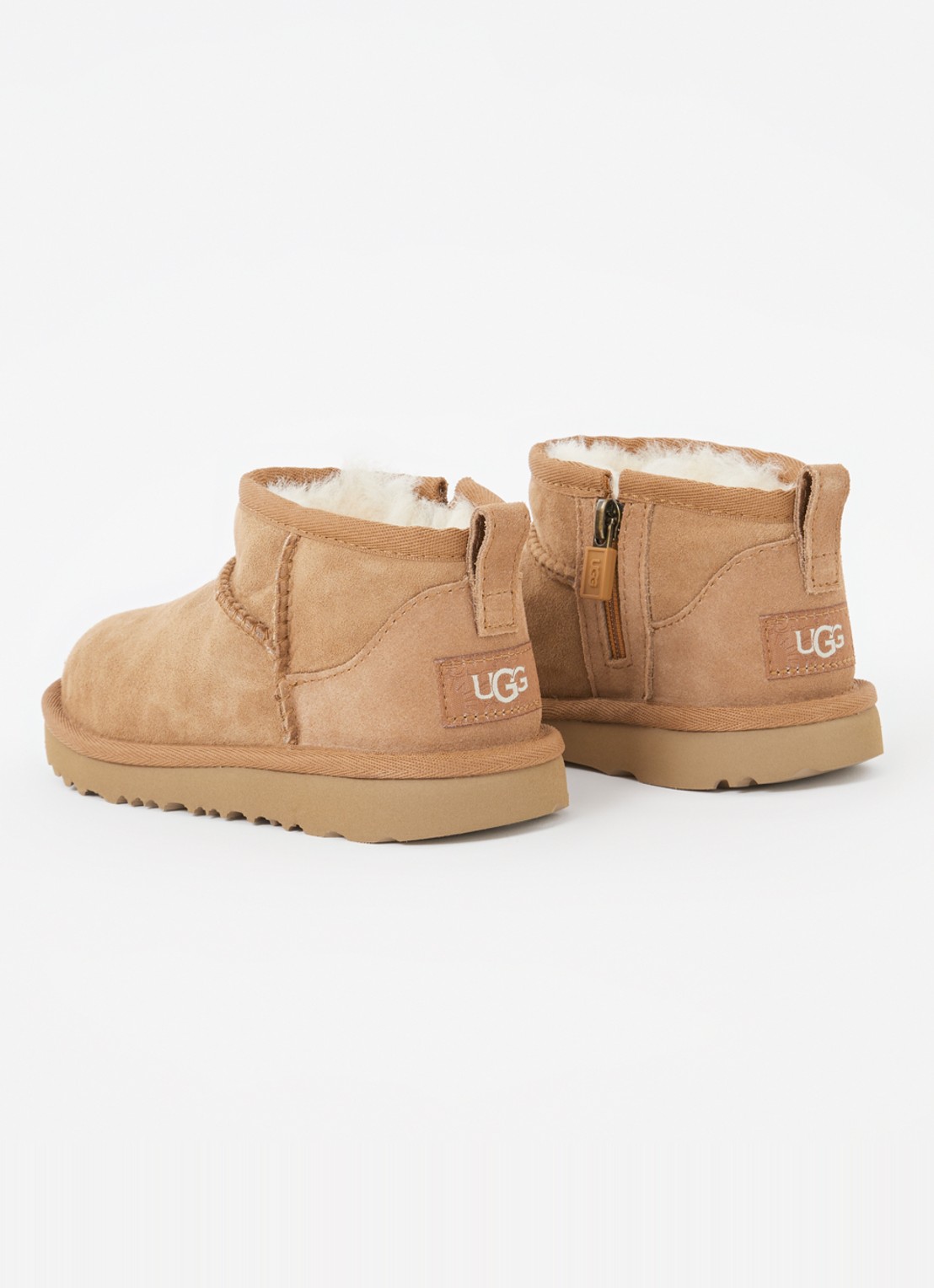 UGG Classic Ultra Mini enkellaarsje van suède - achterkant 4 camel