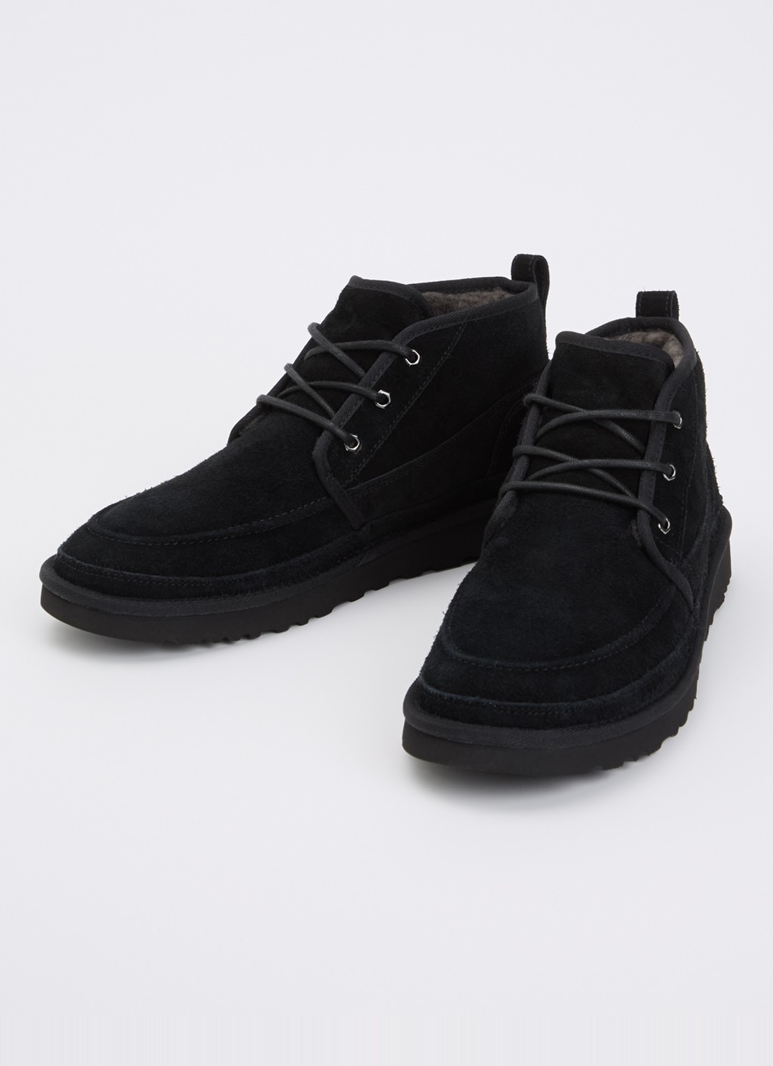 UGG Neumel Moc veterschoen van suède - detail 3 zwart