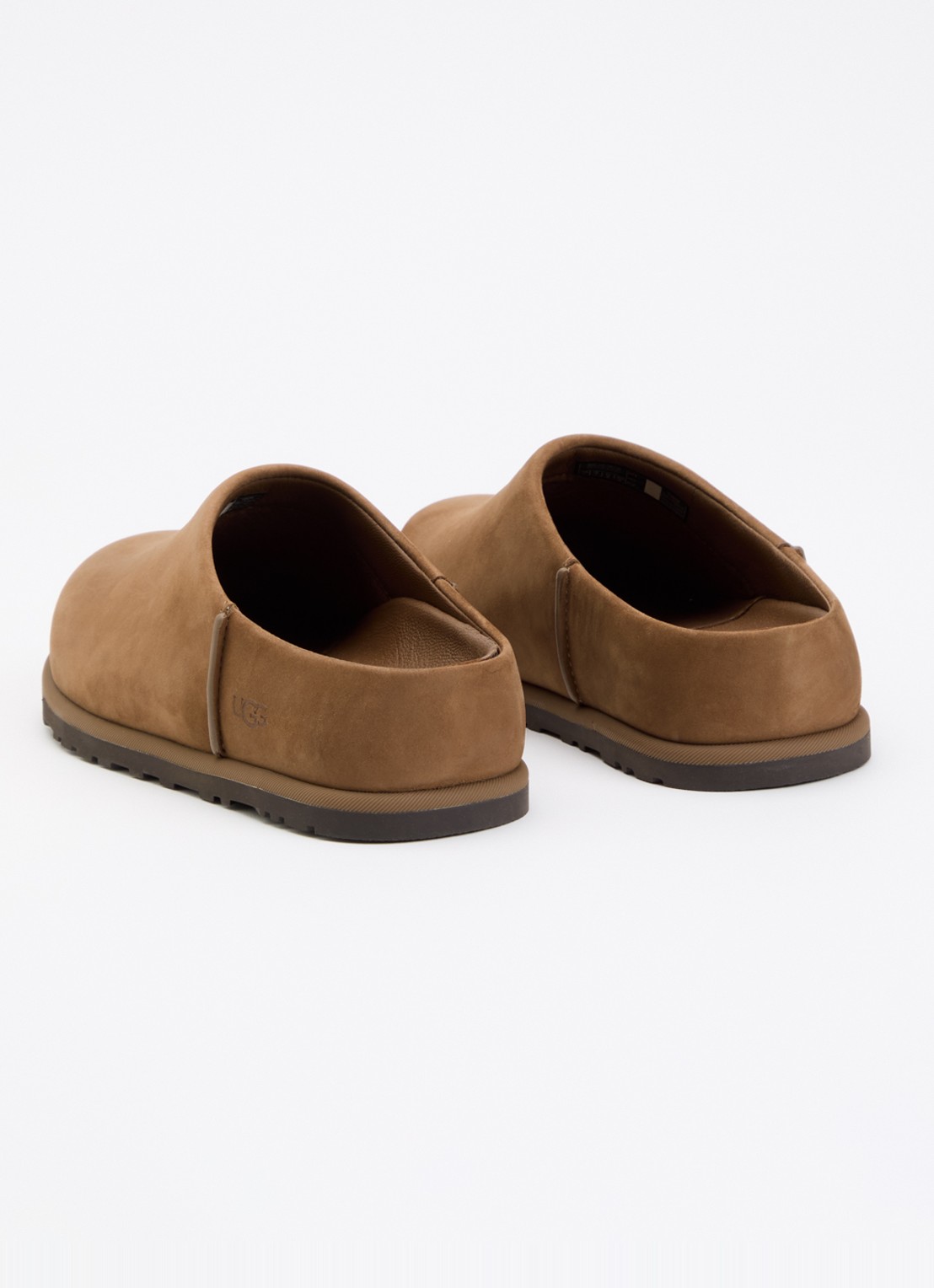 UGG Otzo muiltje van nubuck - achterkant hazelnootbruin