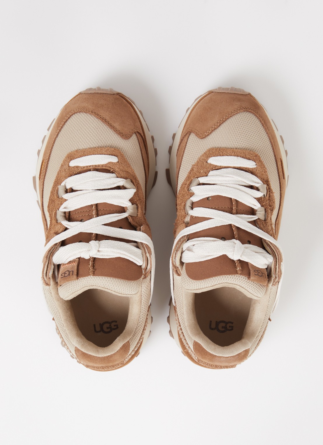 UGG Retrofl sneaker van suède met mesh details - detail 3 lichtbruin