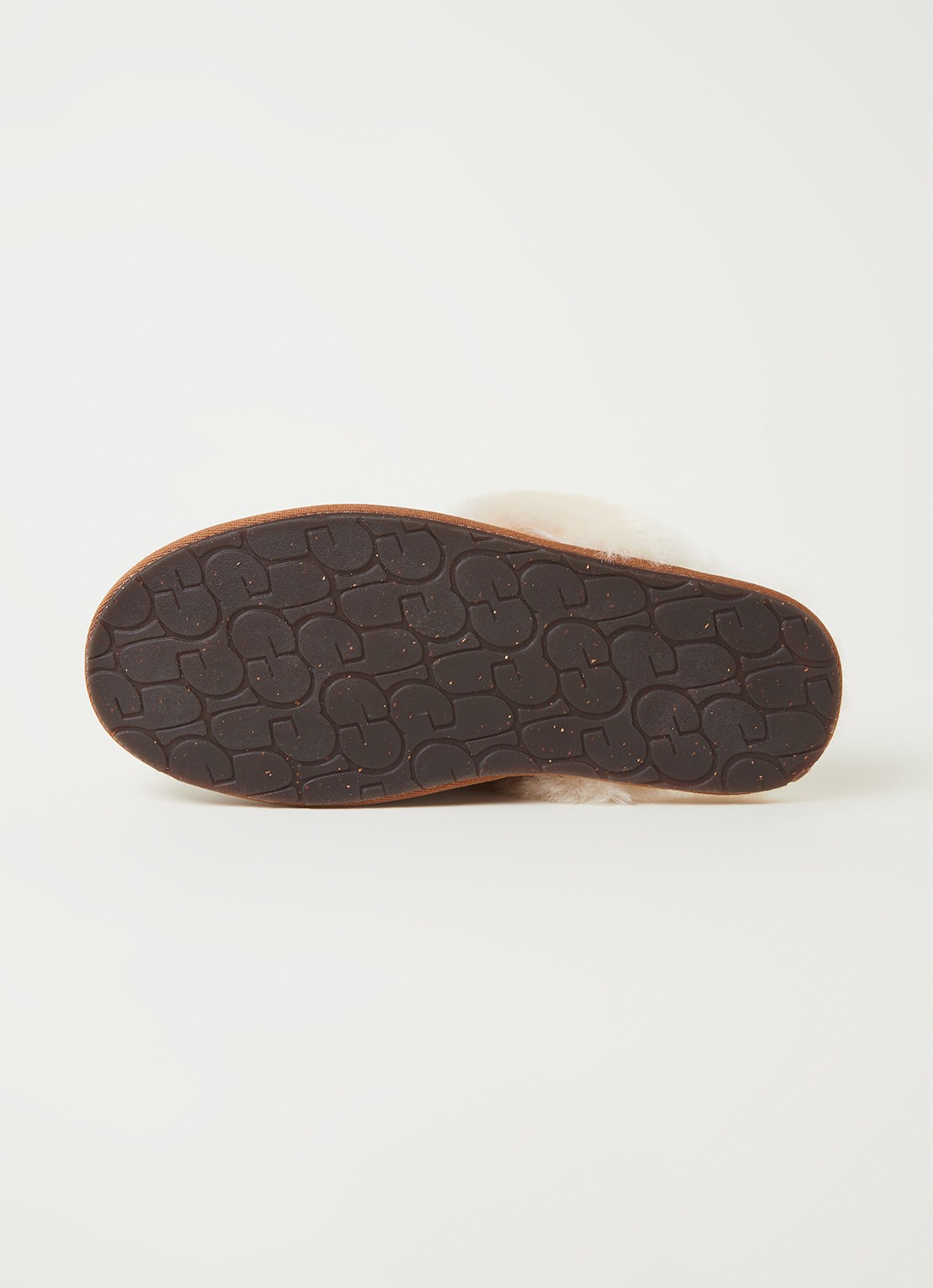 UGG Scuffette II pantoffel met schapenvacht - detail 4 cognac