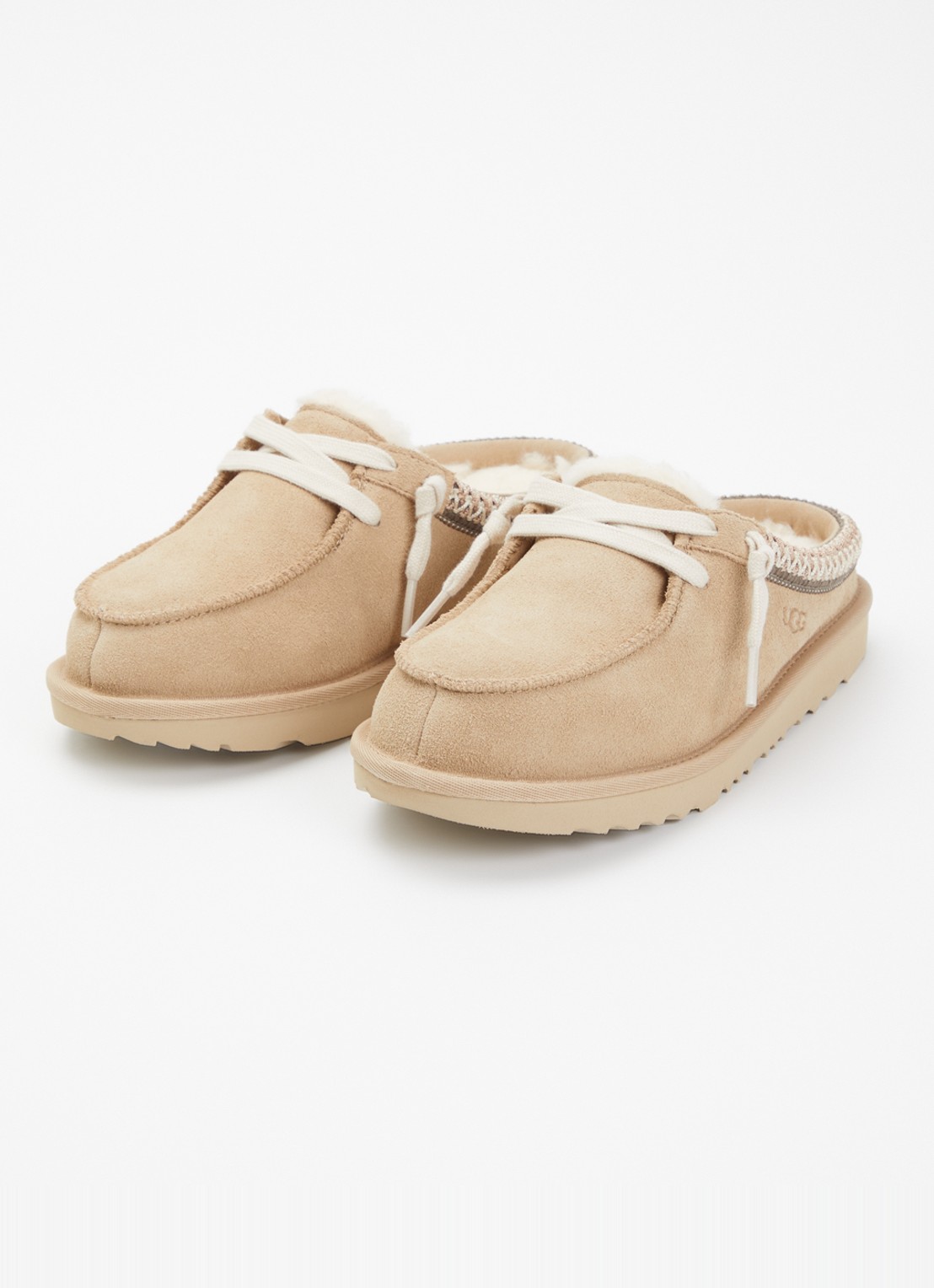 UGG Tasman instapper van suède - voorkant 2 beige