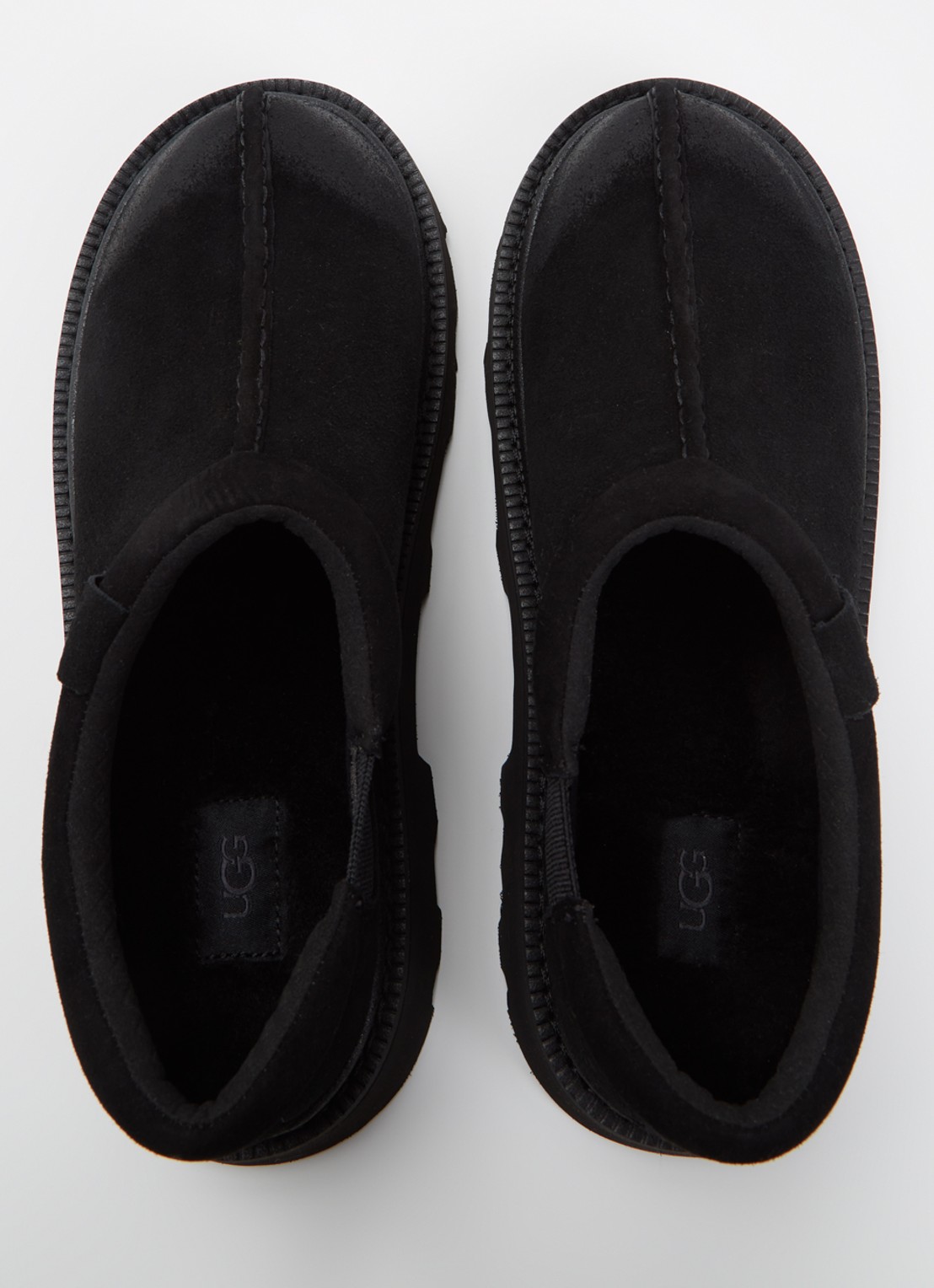 UGG Tasman Lug instappers van suède - detail 2 zwart