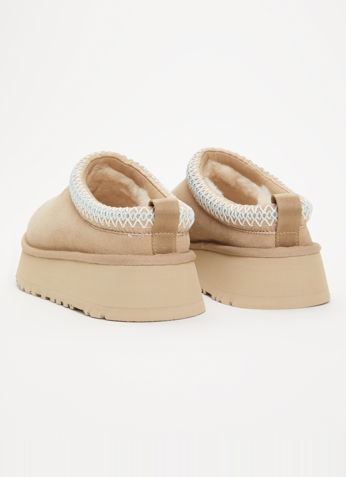 UGG Tazz ll instapper met plateauzool - achterkant beige