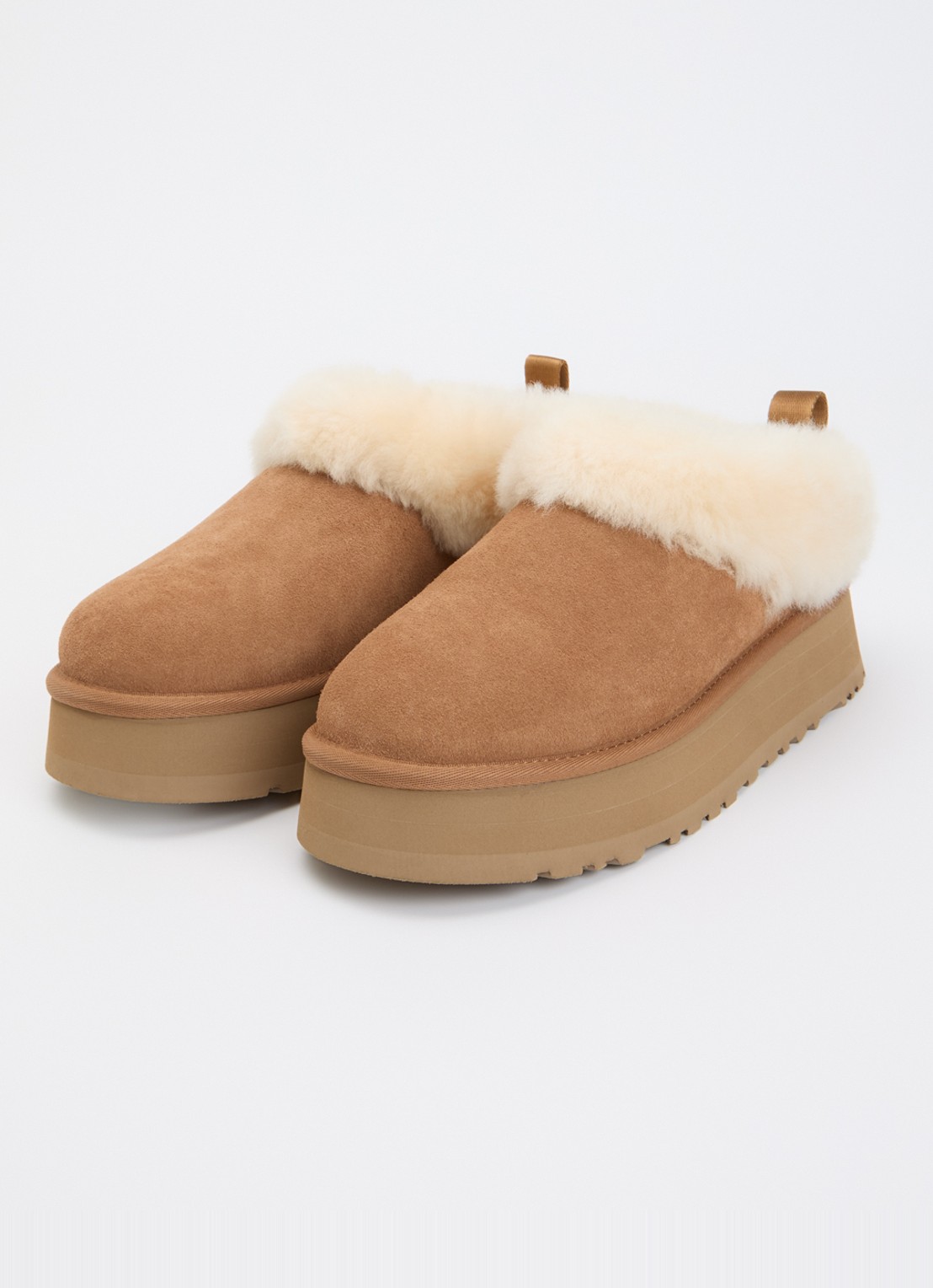 UGG Tazzelle instapper van suède met plateauzool - detail roestbruin