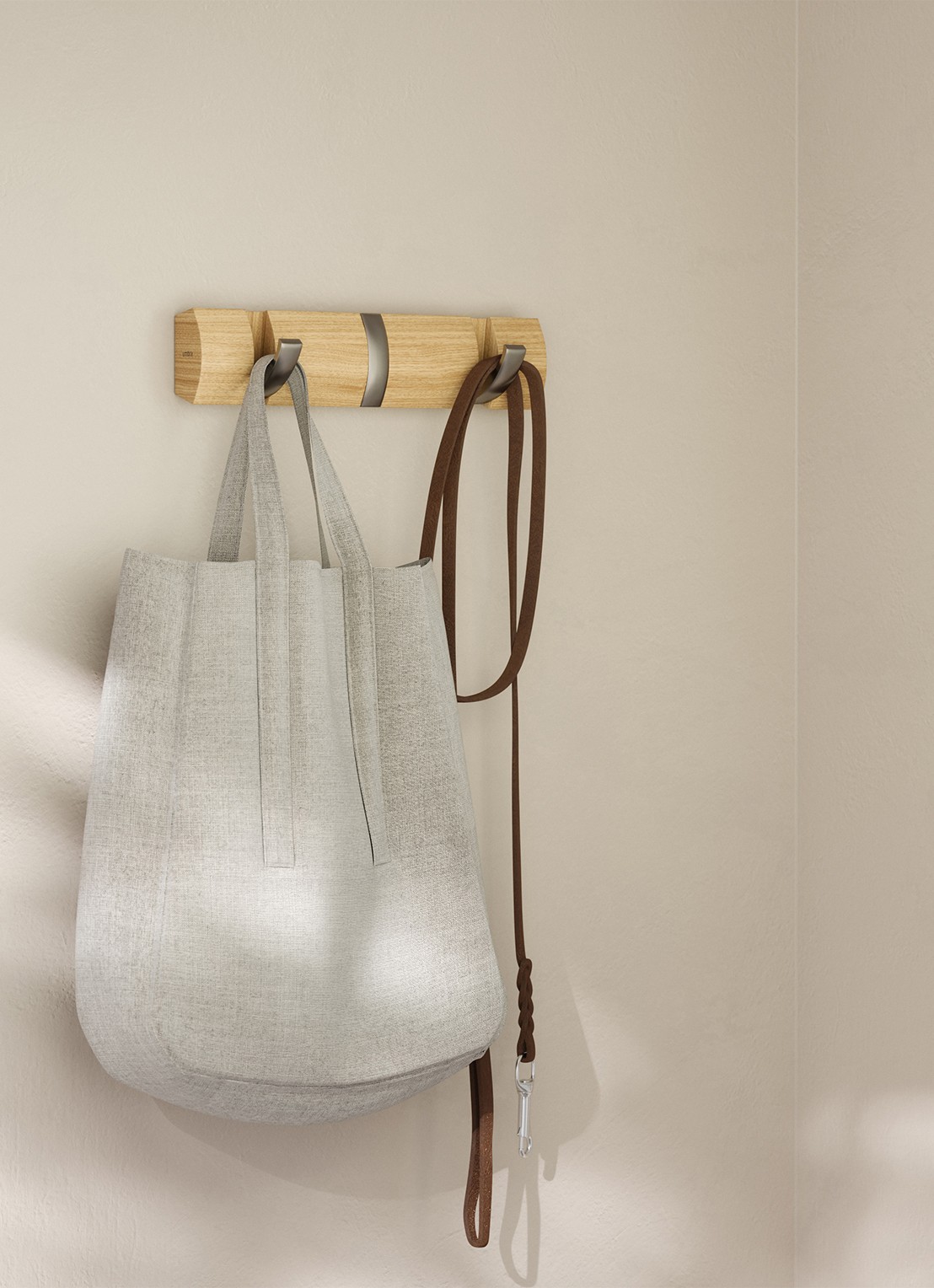 Umbra Hubba wandspiegel 61 cm - achterkant beige