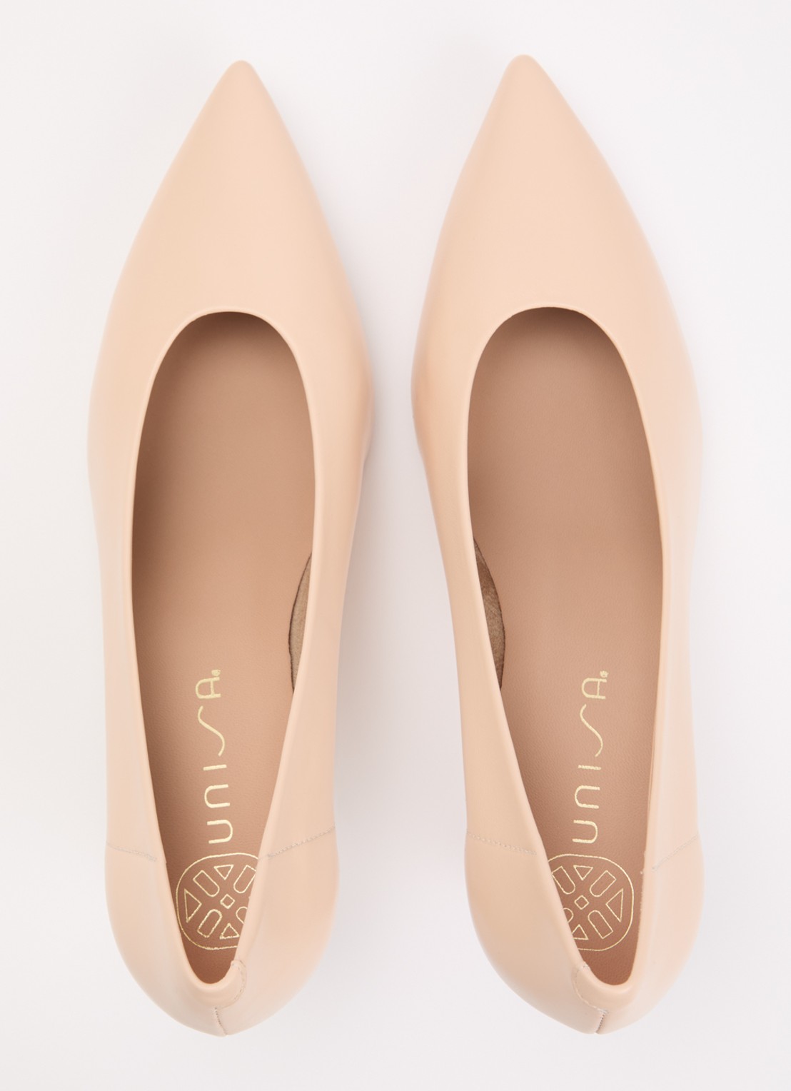 Unisa Lenis pump van leer - detail 5 beige