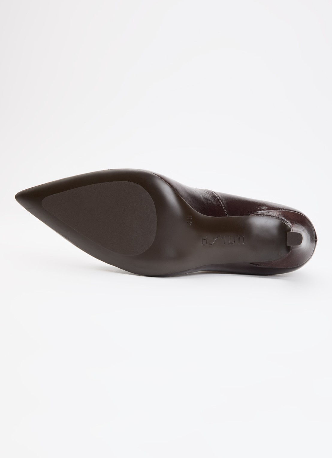 Unisa Teresa pump van leer met lakfinish - detail 3 donkerbruin