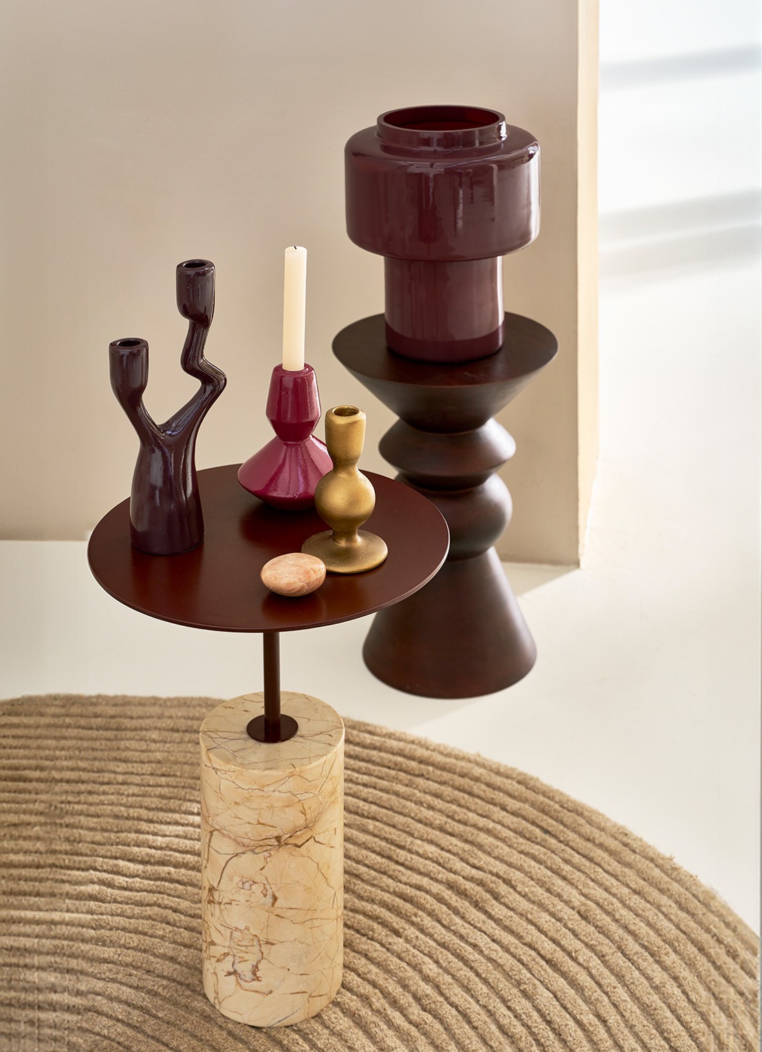 Urban Nature Culture Adora kandelaar 27 cm - voorkant 4 aubergine