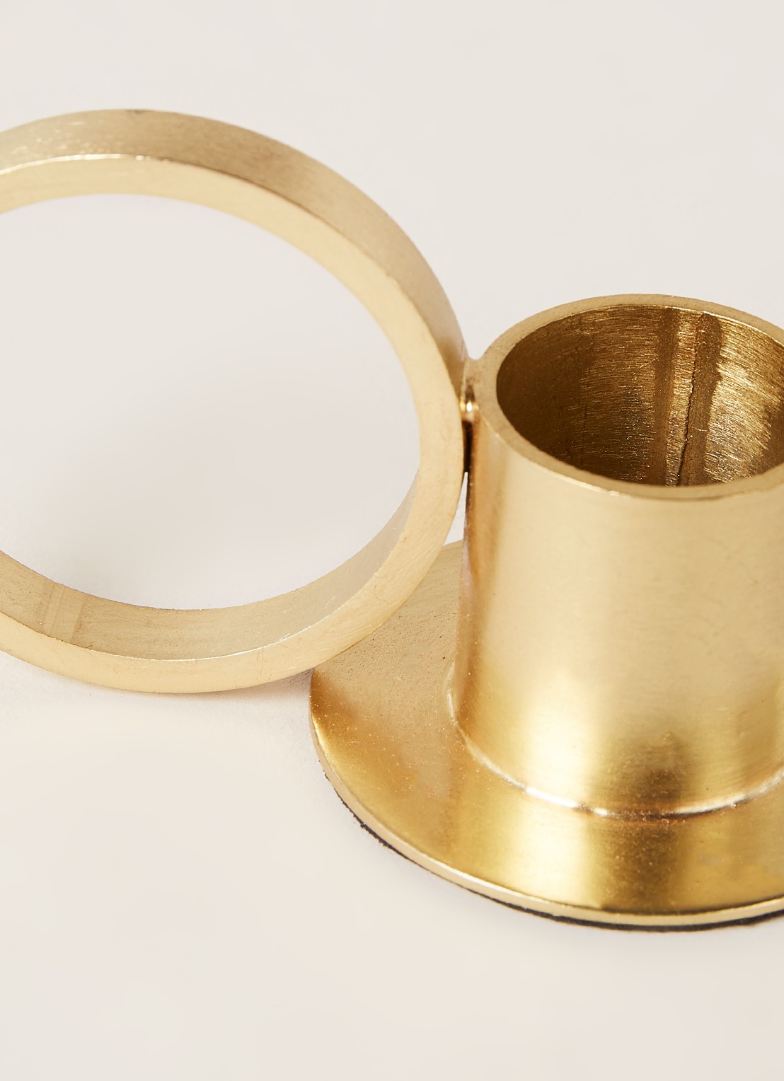 Urban Nature Culture Circle kandelaar 4,5 cm - detail goud