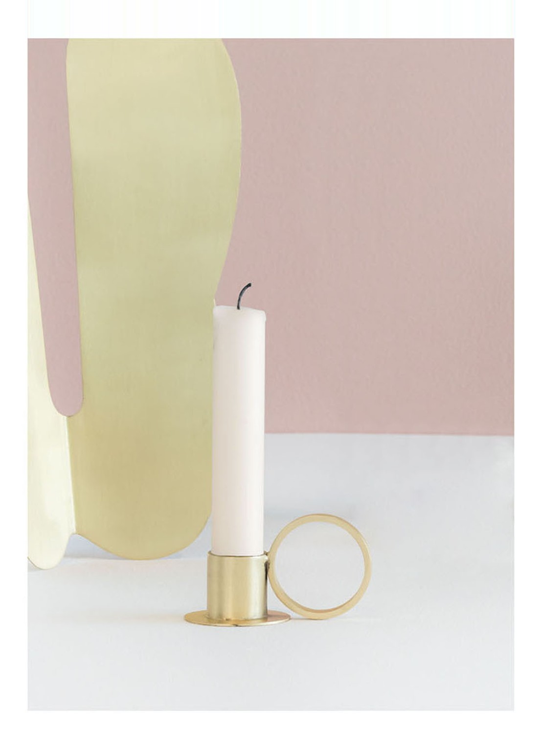 Urban Nature Culture Circle kandelaar 4,5 cm - voorkant 3 goud