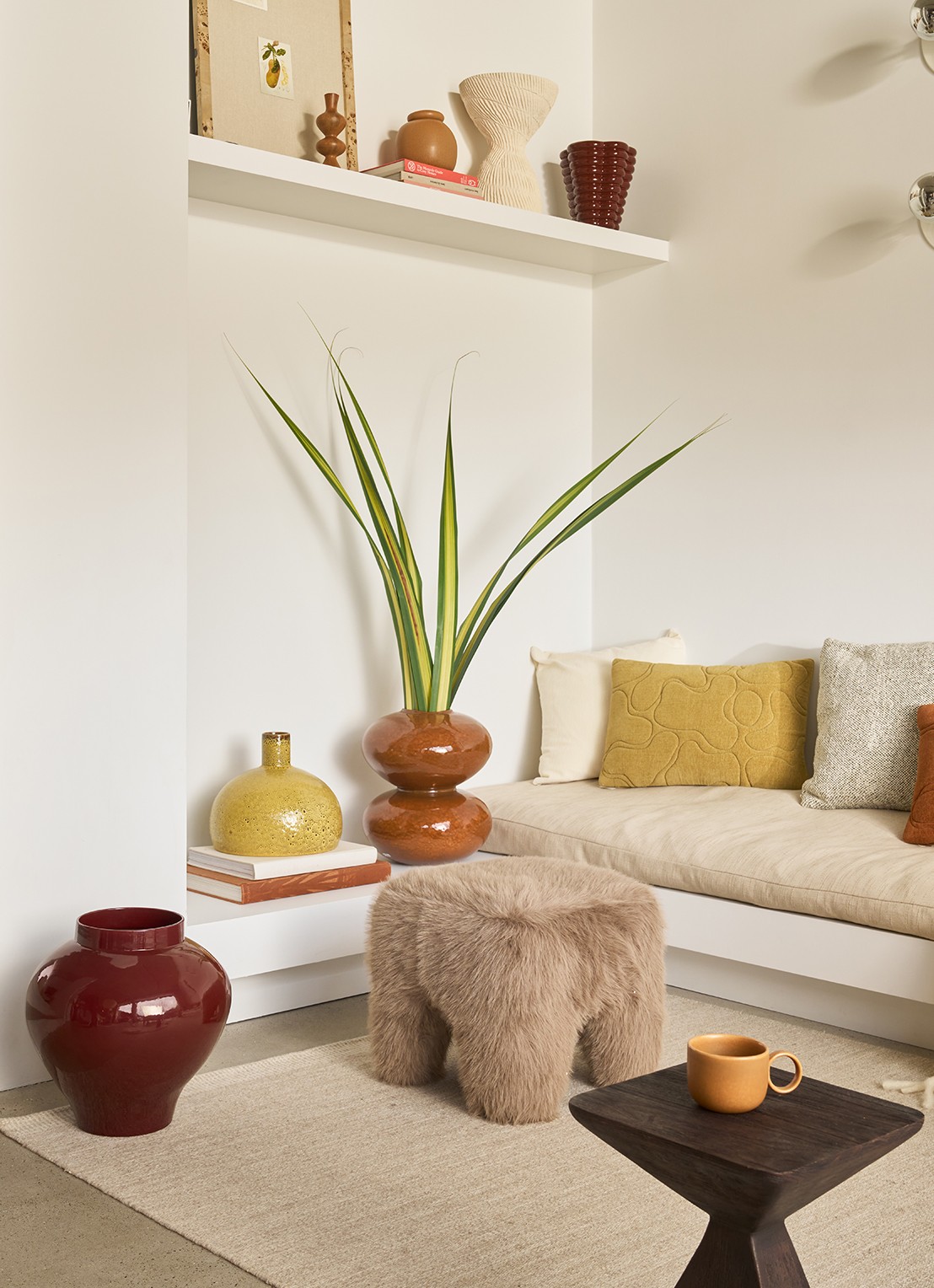Urban Nature Culture Daichi vaas 29 cm - detail 6 zand