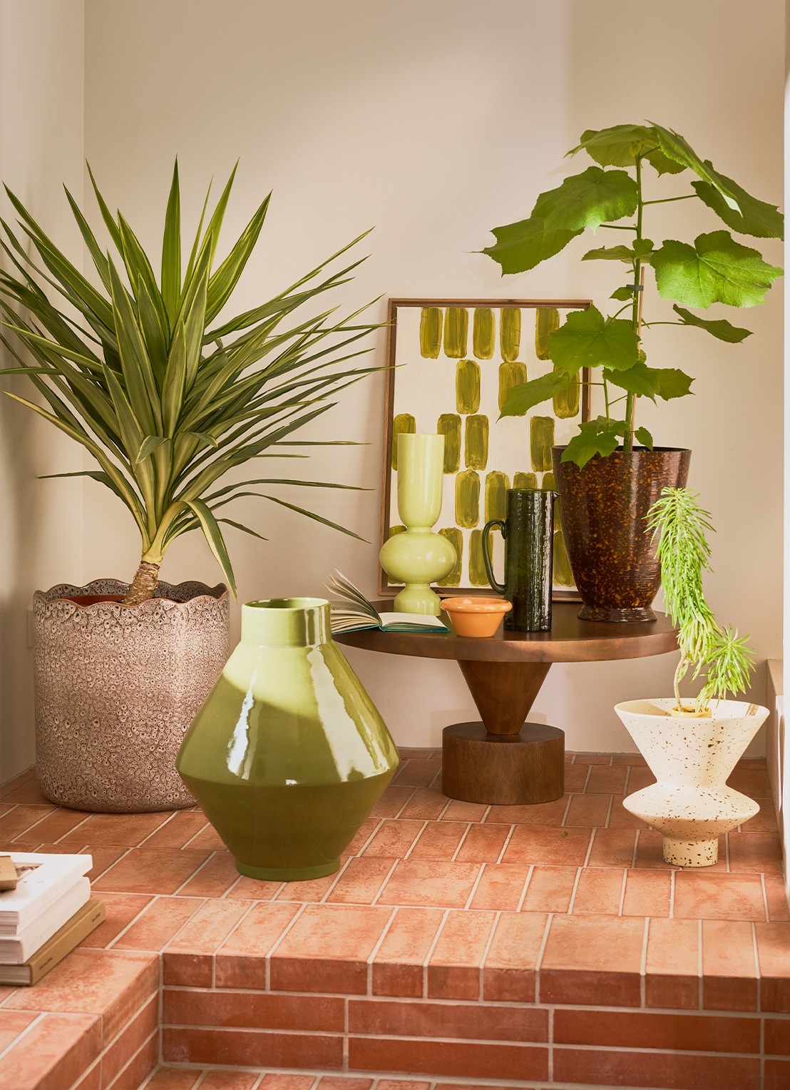 Urban Nature Culture Nika vaas 35 cm - achterkant bruin