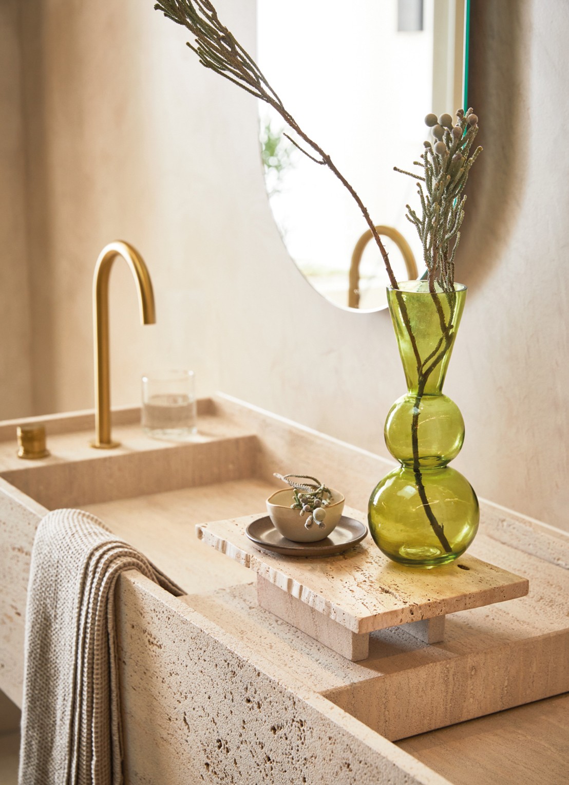 Urban Nature Culture Travertino serveerplank 38 x 15 cm - voorkant 2 creme