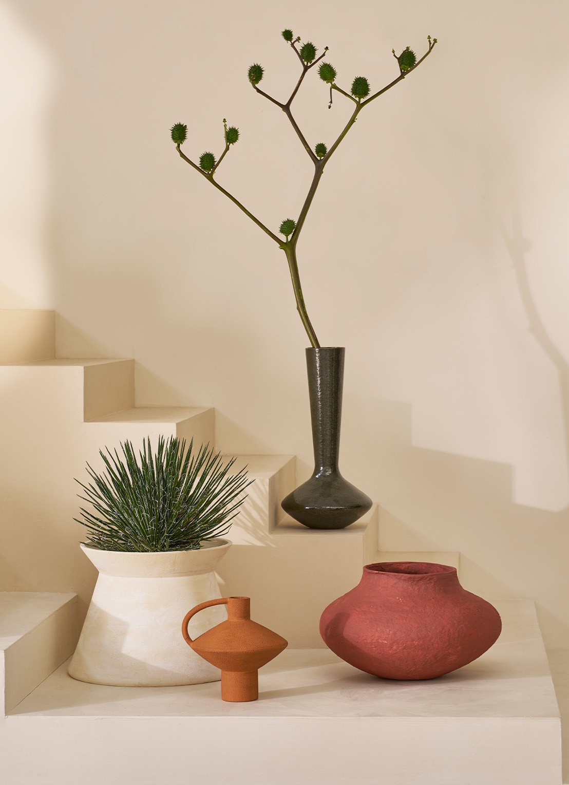Urban Nature Culture Tynn vaas 50 cm - voorkant 2 groen