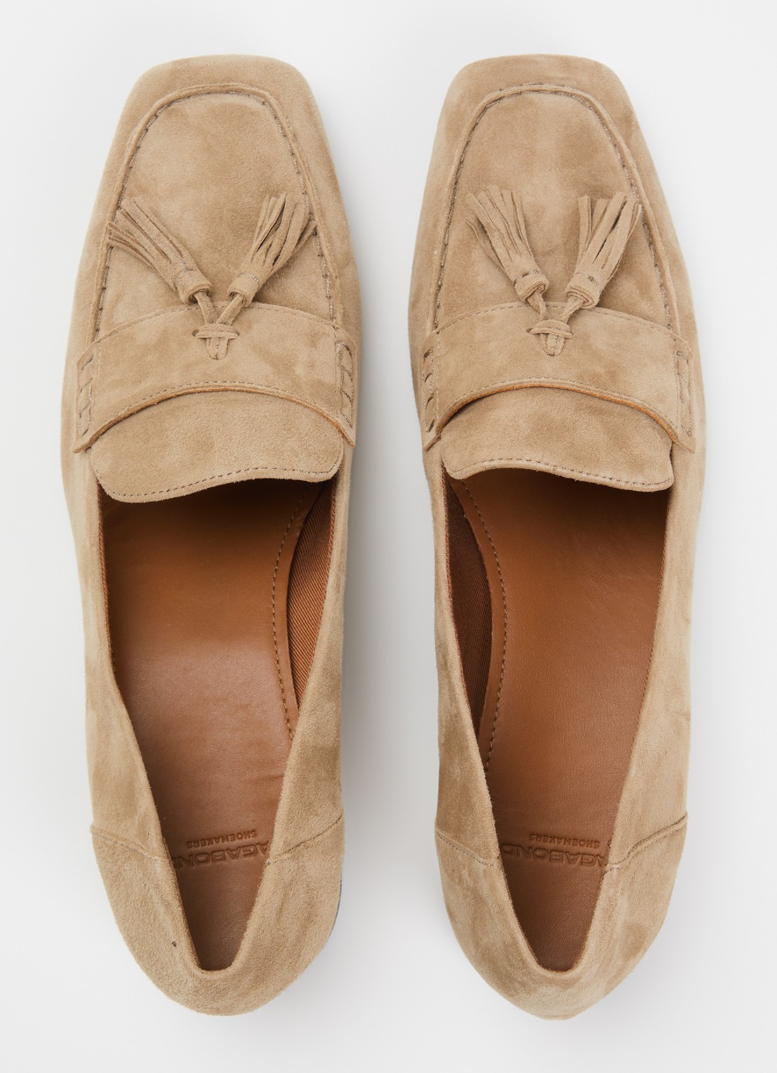 Vagabond Shoemakers Debbi loafer van suède - detail 2 beige