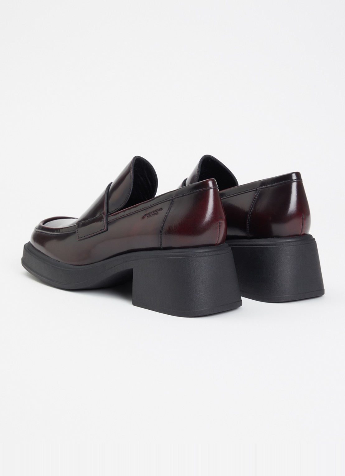 Vagabond Shoemakers Dorah loafer van lakleer - achterkant 5 bordeauxrood