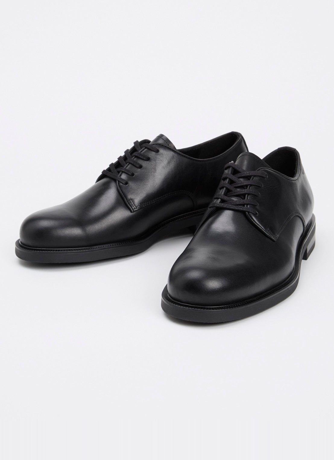 Vagabond Shoemakers Floyd veterschoen van leer - detail zwart