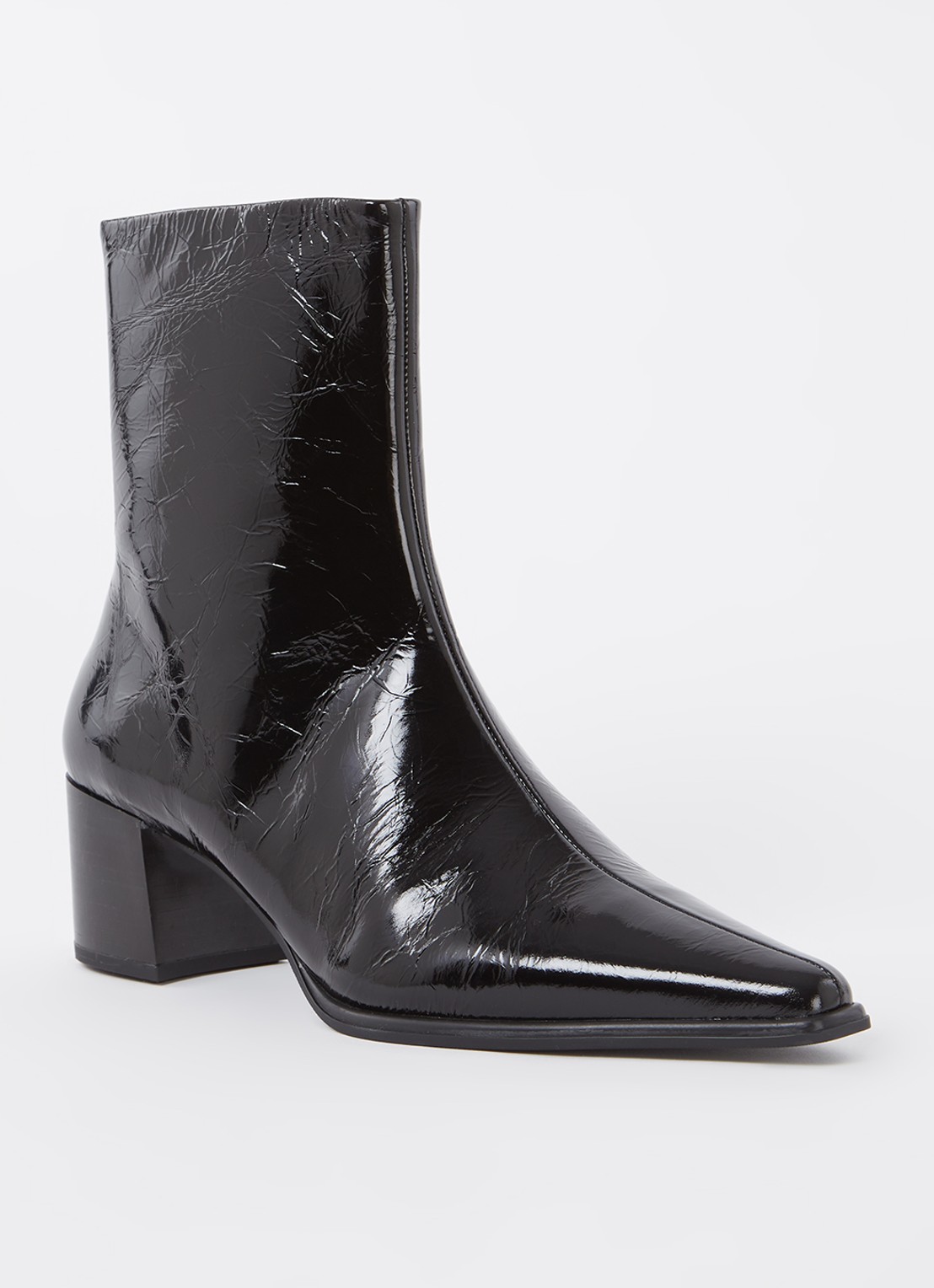 Vagabond Shoemakers Giselle enkellaarsje van leer - voorkant 2 zwart