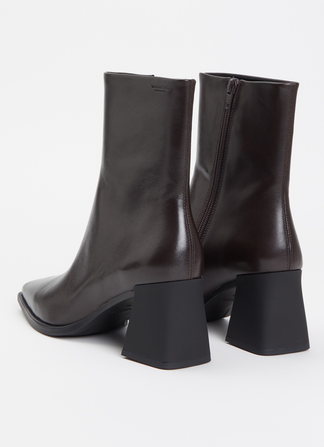 Vagabond Shoemakers Hedda enkellaarsje van leer - achterkant chocoladebruin