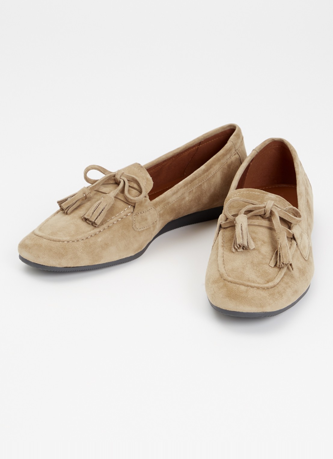 Vagabond Shoemakers Hillary loafer van suède  - detail 2 zand