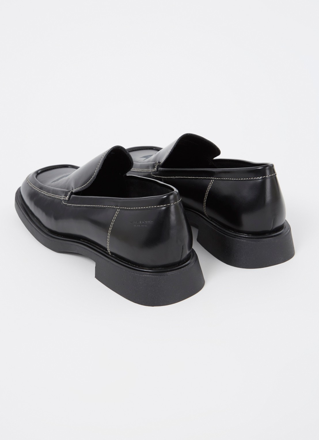 Vagabond Shoemakers Jaclyn loafer van lakleer - detail 4 zwart