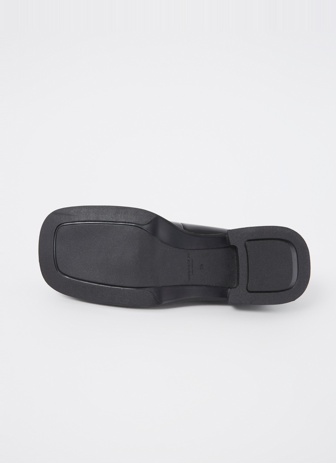 Vagabond Shoemakers Jaclyn loafer van lakleer - detail 6 zwart