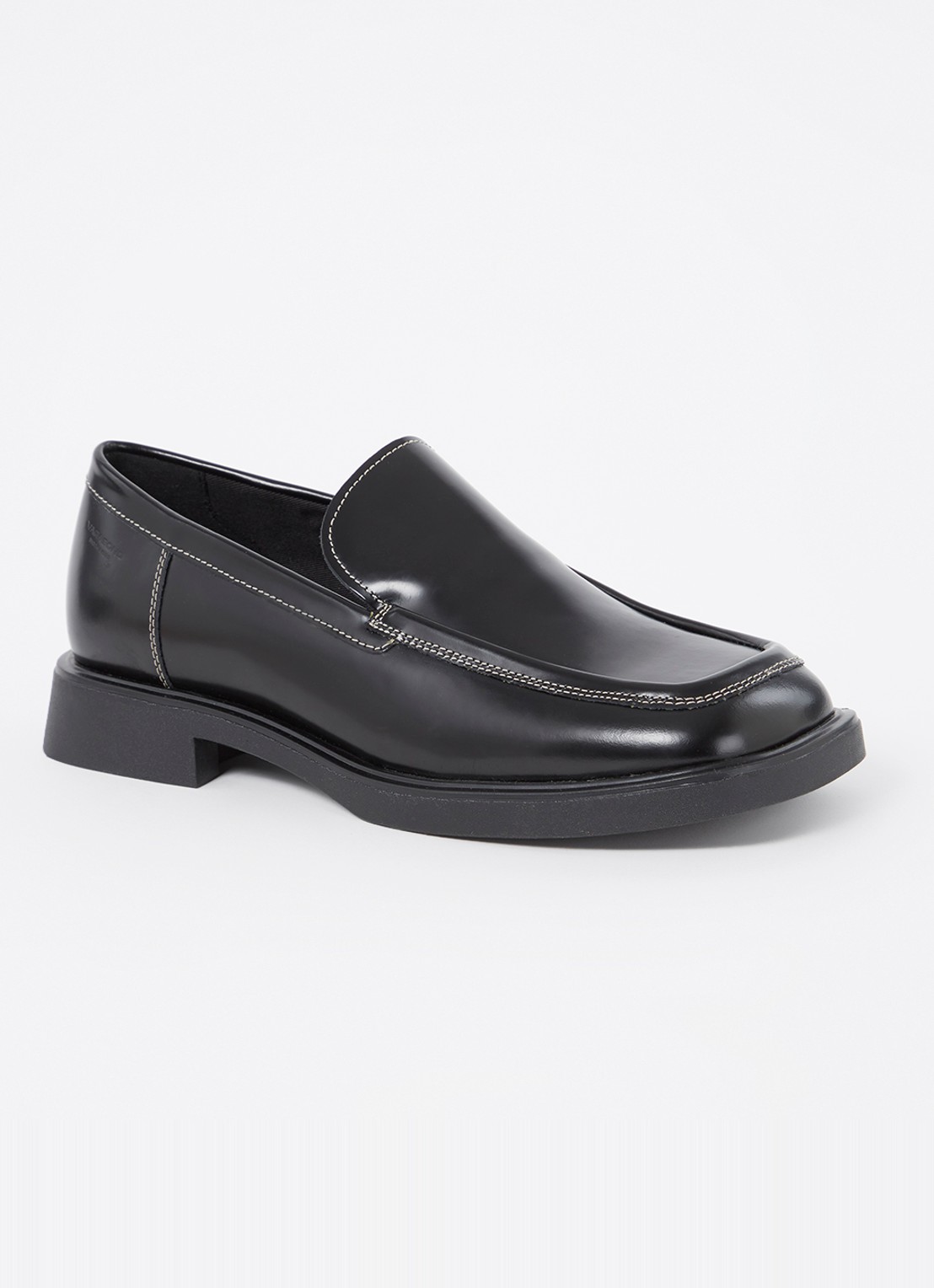 Vagabond Shoemakers Jaclyn loafer van lakleer - voorkant zwart