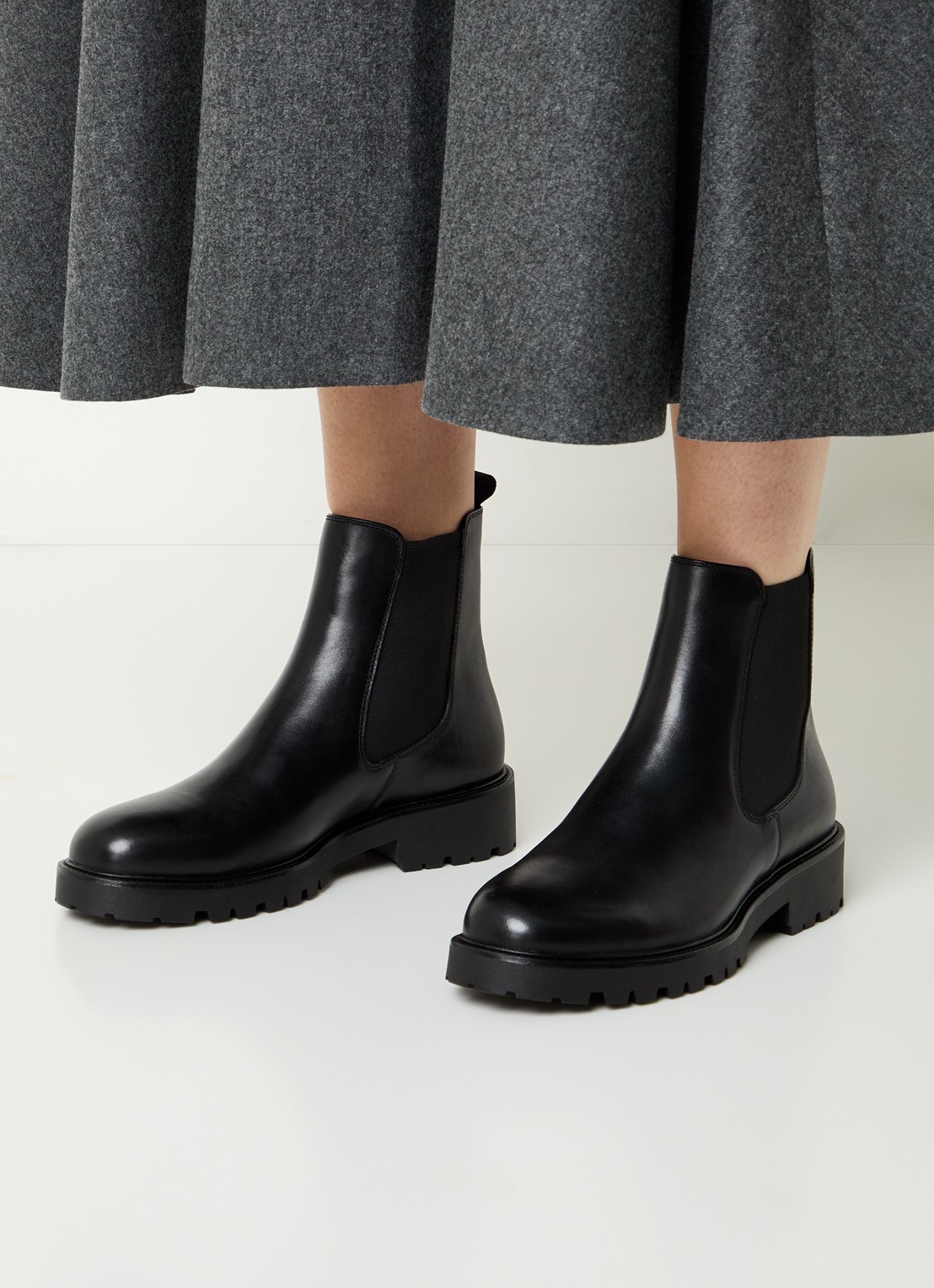 Vagabond Shoemakers Kenova chelsea boot van leer - voorkant 5 zwart
