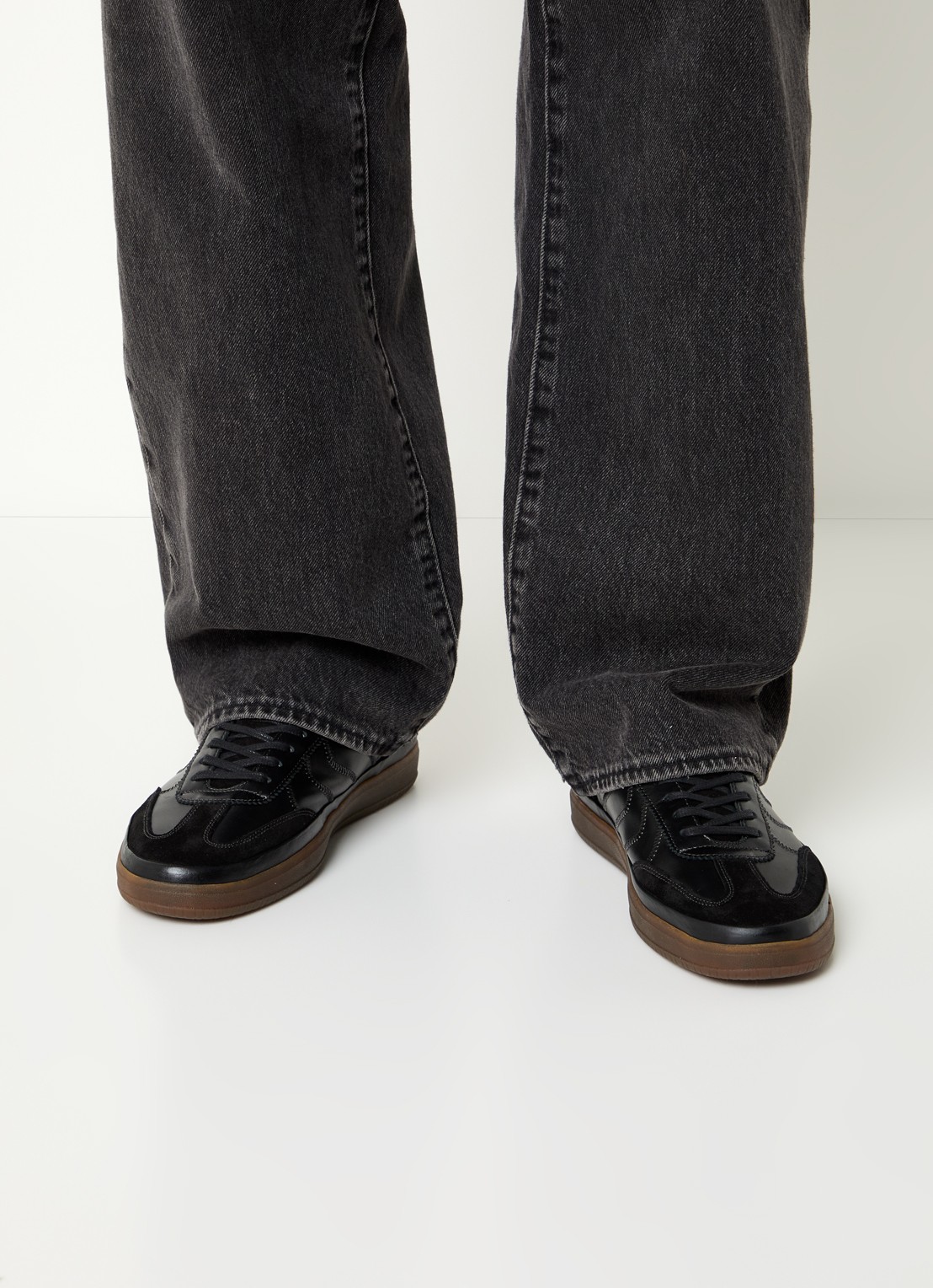 Vagabond Shoemakers Leo sneaker van leer met suède details - voorkant 6 zwart