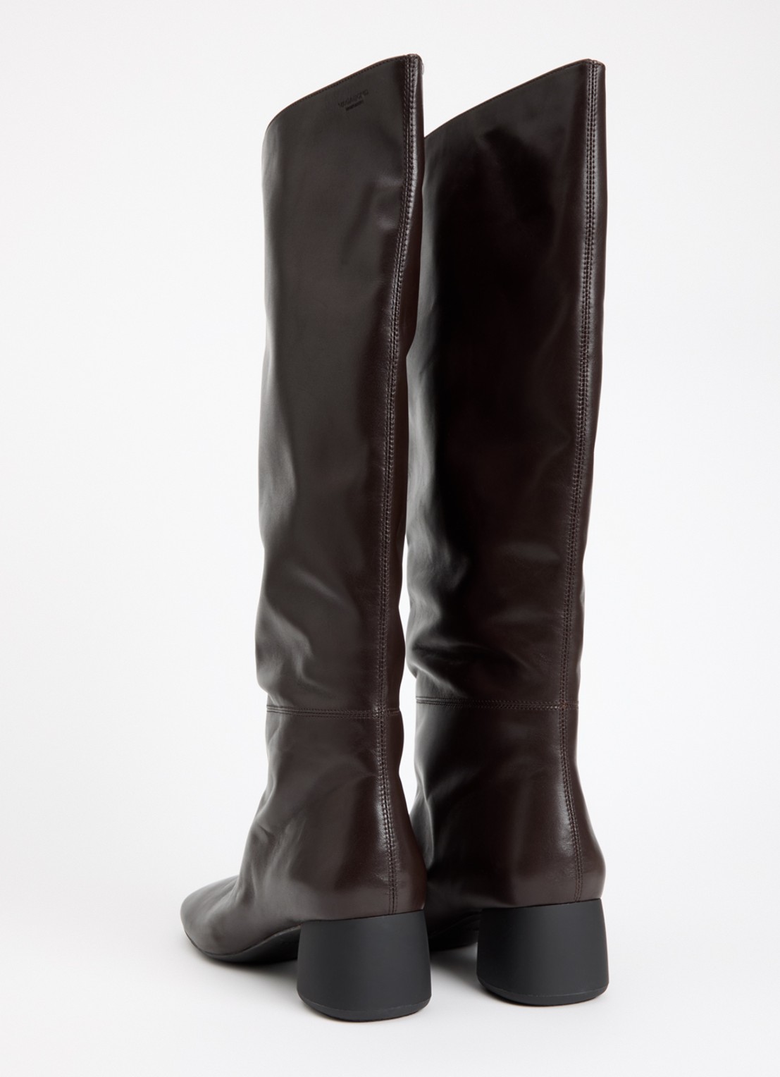 Vagabond Shoemakers Livia overknee laars van leer - achterkant 3 chocoladebruin