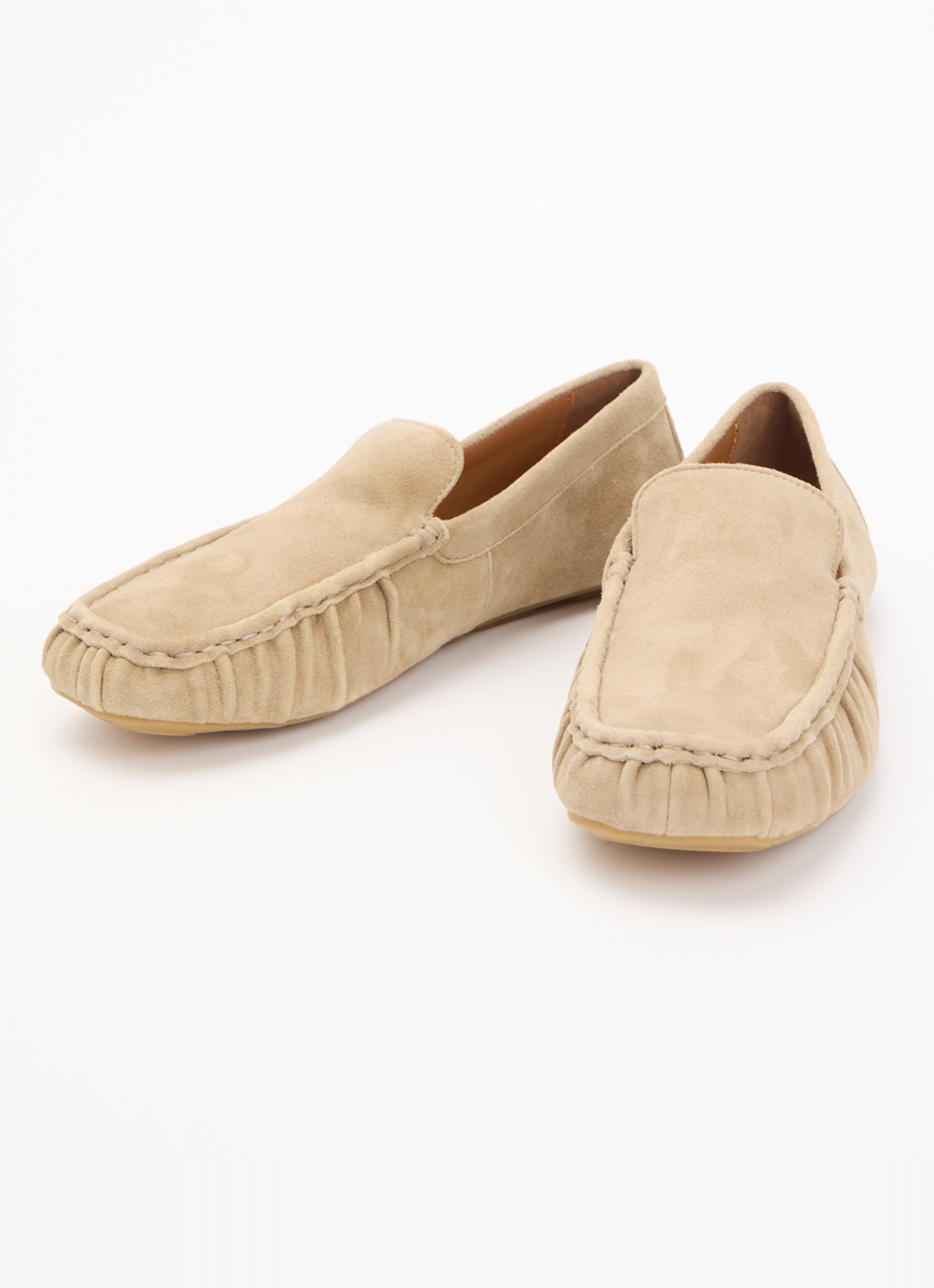 Vagabond Shoemakers Mika loafer van geitensuède - detail 2 zand
